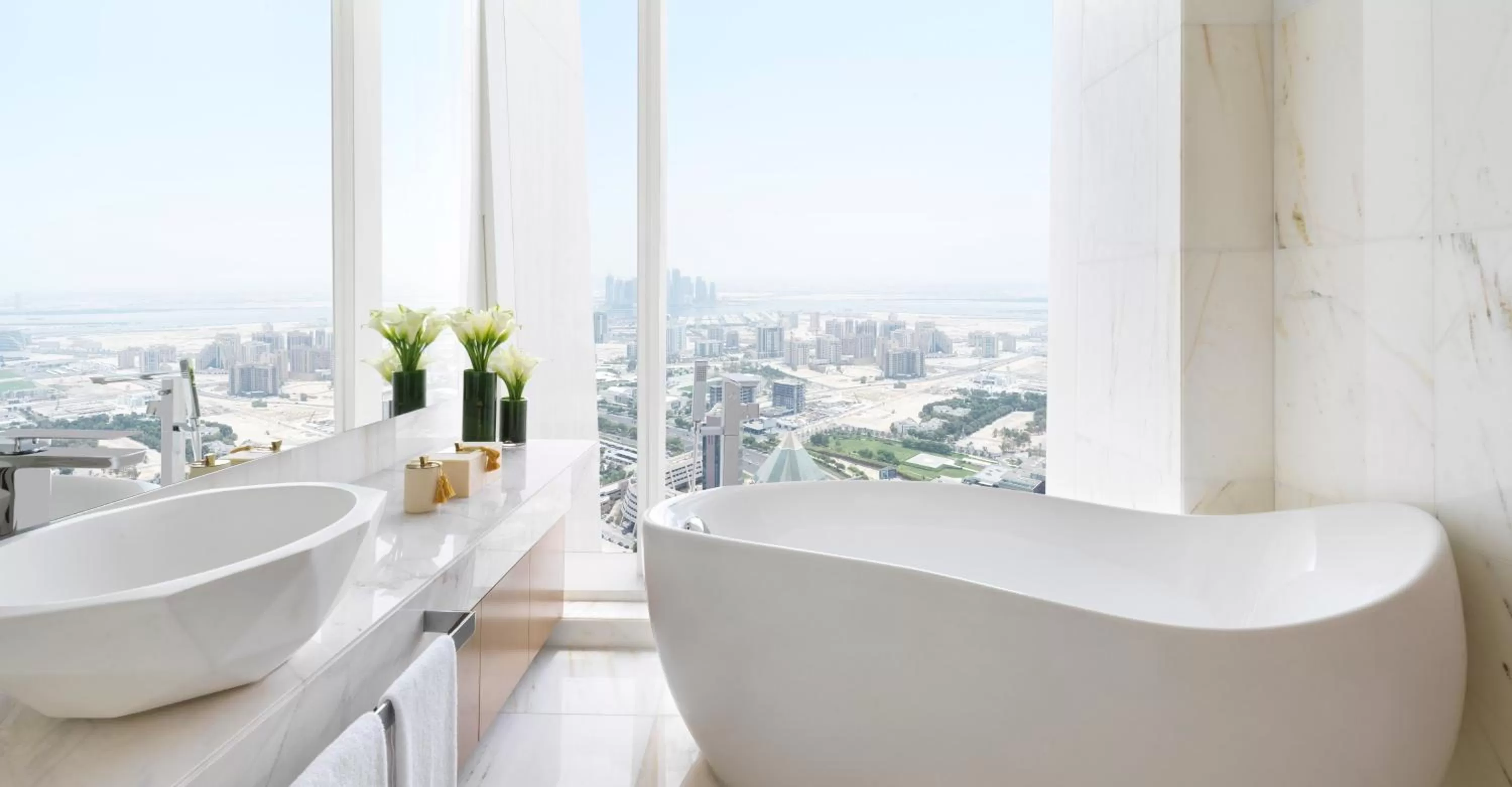 Bathroom in Sofitel Dubai The Obelisk