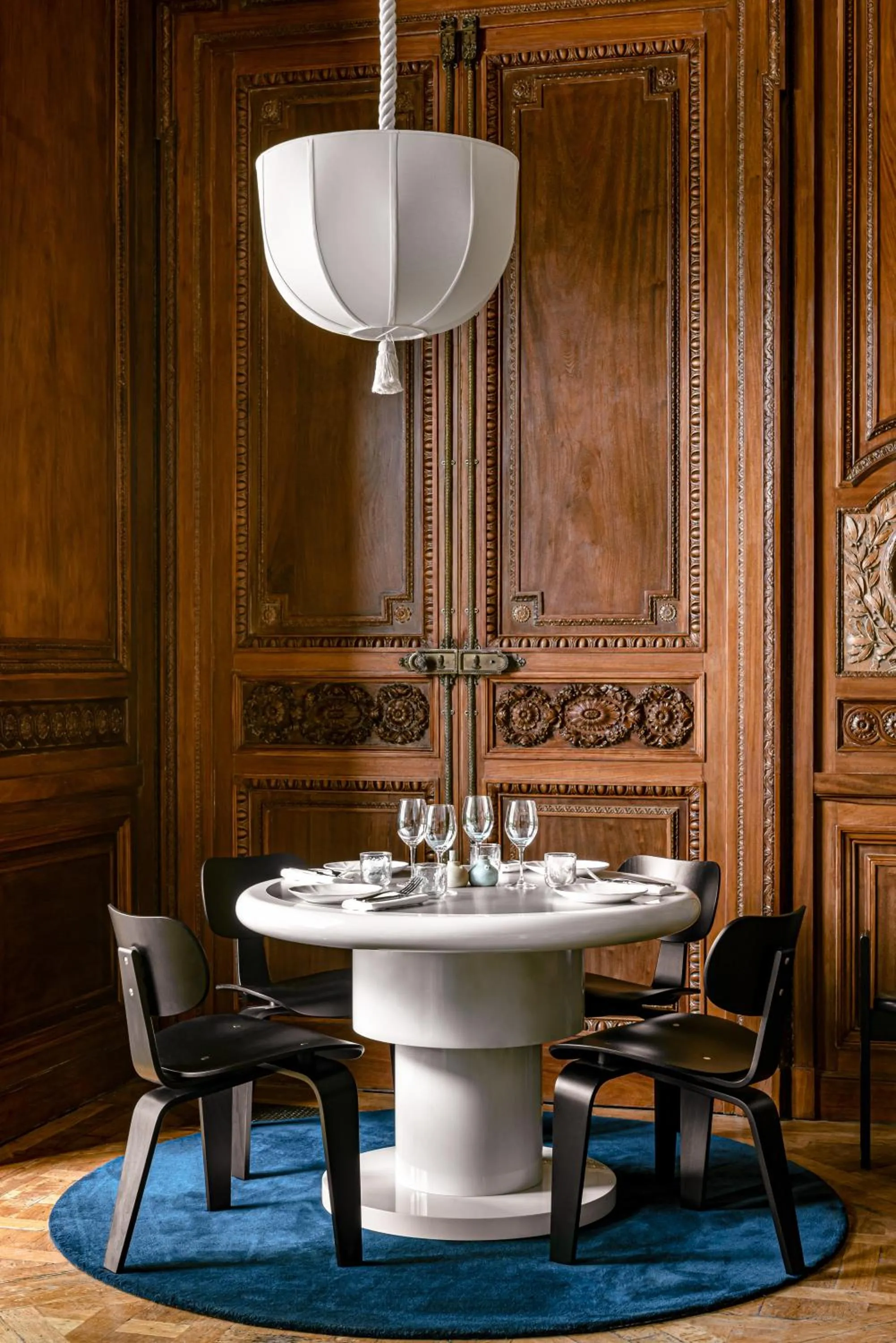 Restaurant/places to eat in Cowley Manor Experimental