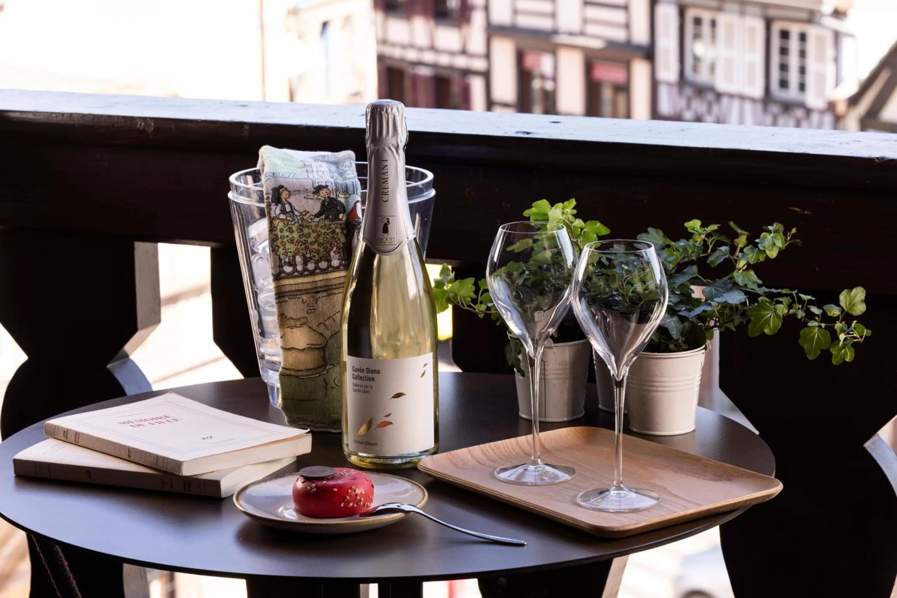 Restaurant/places to eat in Hotel La Diligence