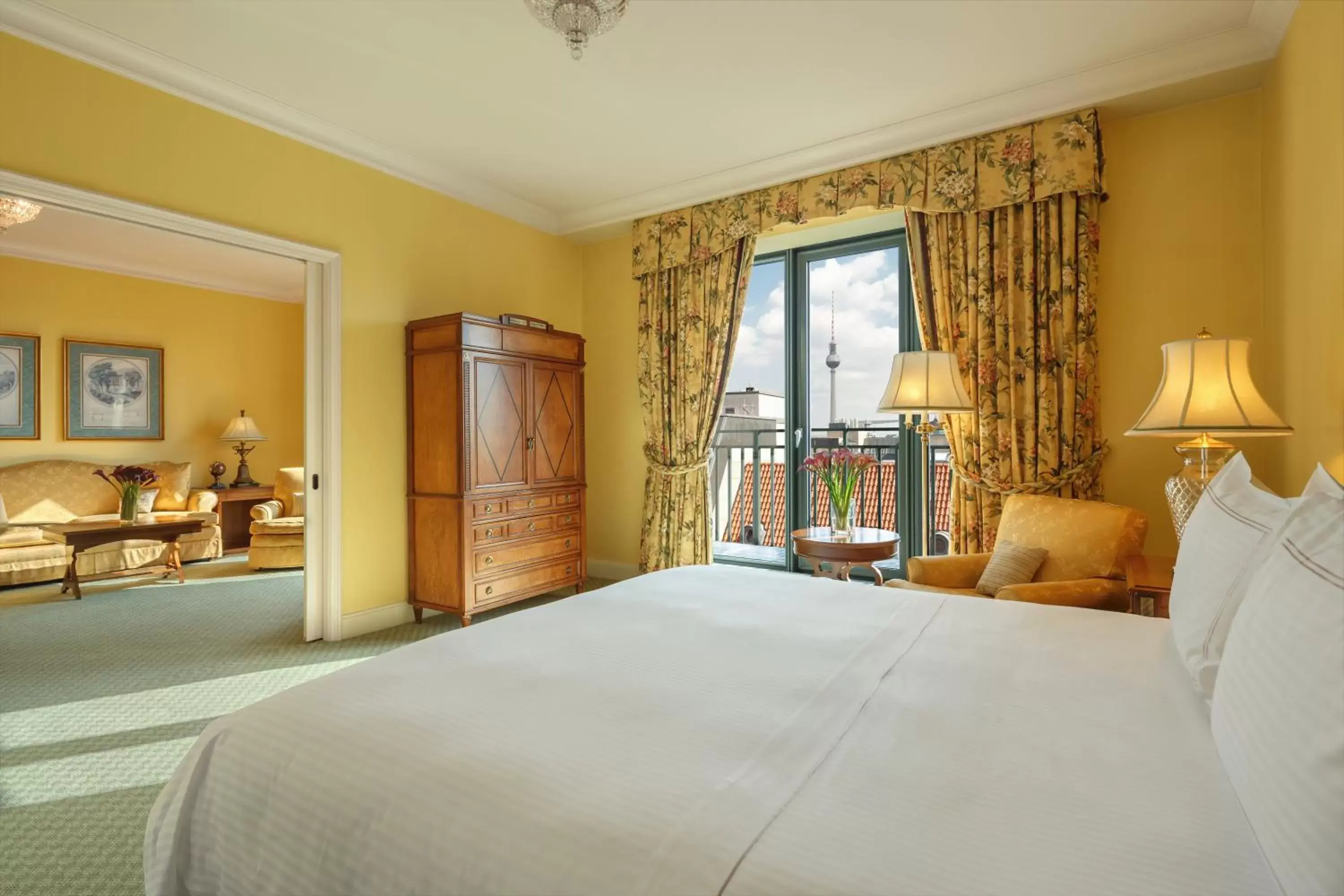 Superior Suite in Regent Berlin by IHG Superior Suite in Regent Berlin by IHG