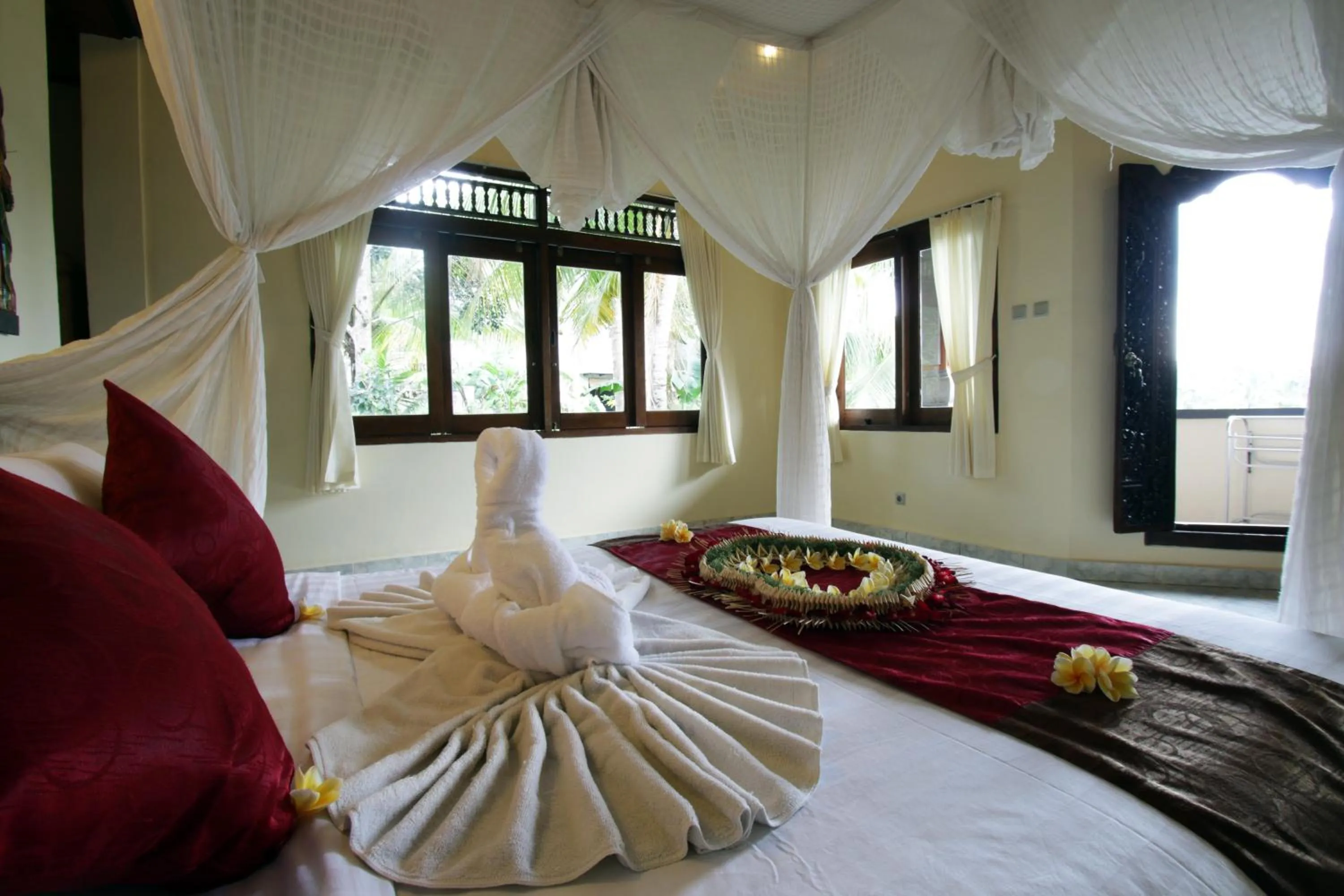 Decorative detail, Bed in Nick's Hidden Cottages by Mahaputra