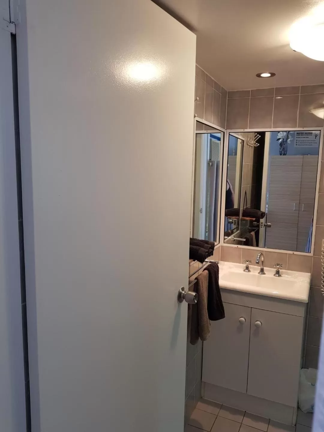 Bathroom in Limassol Motel