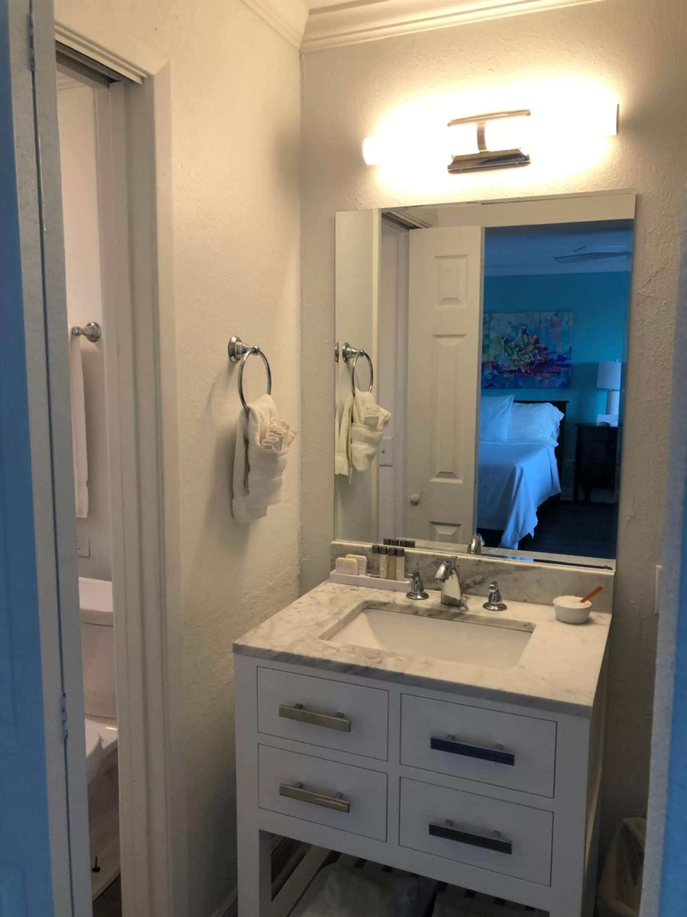 Bathroom in Drop Anchor Resort & Marina