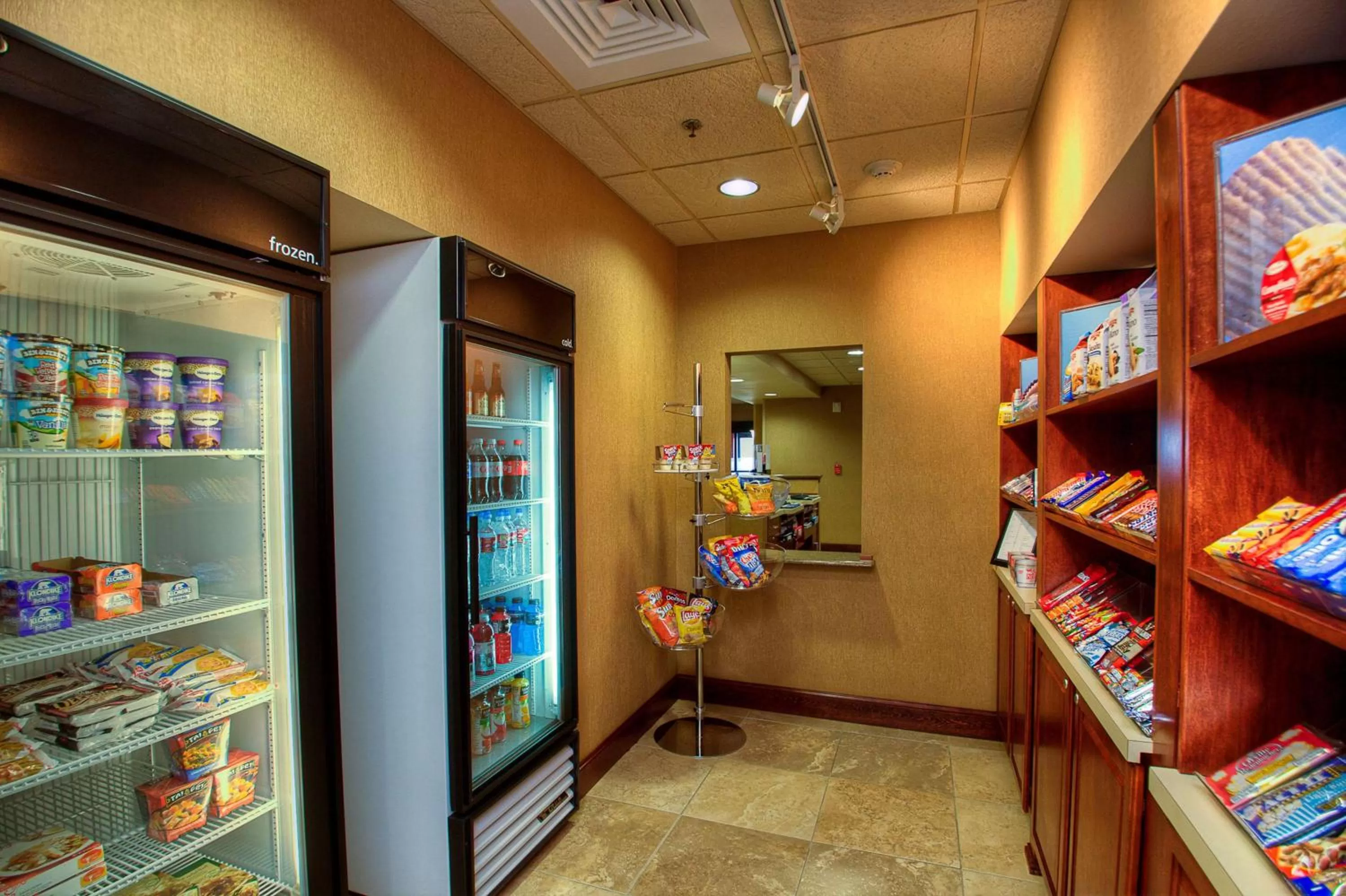 Restaurant/places to eat in Hampton Inn & Suites Mountain Home