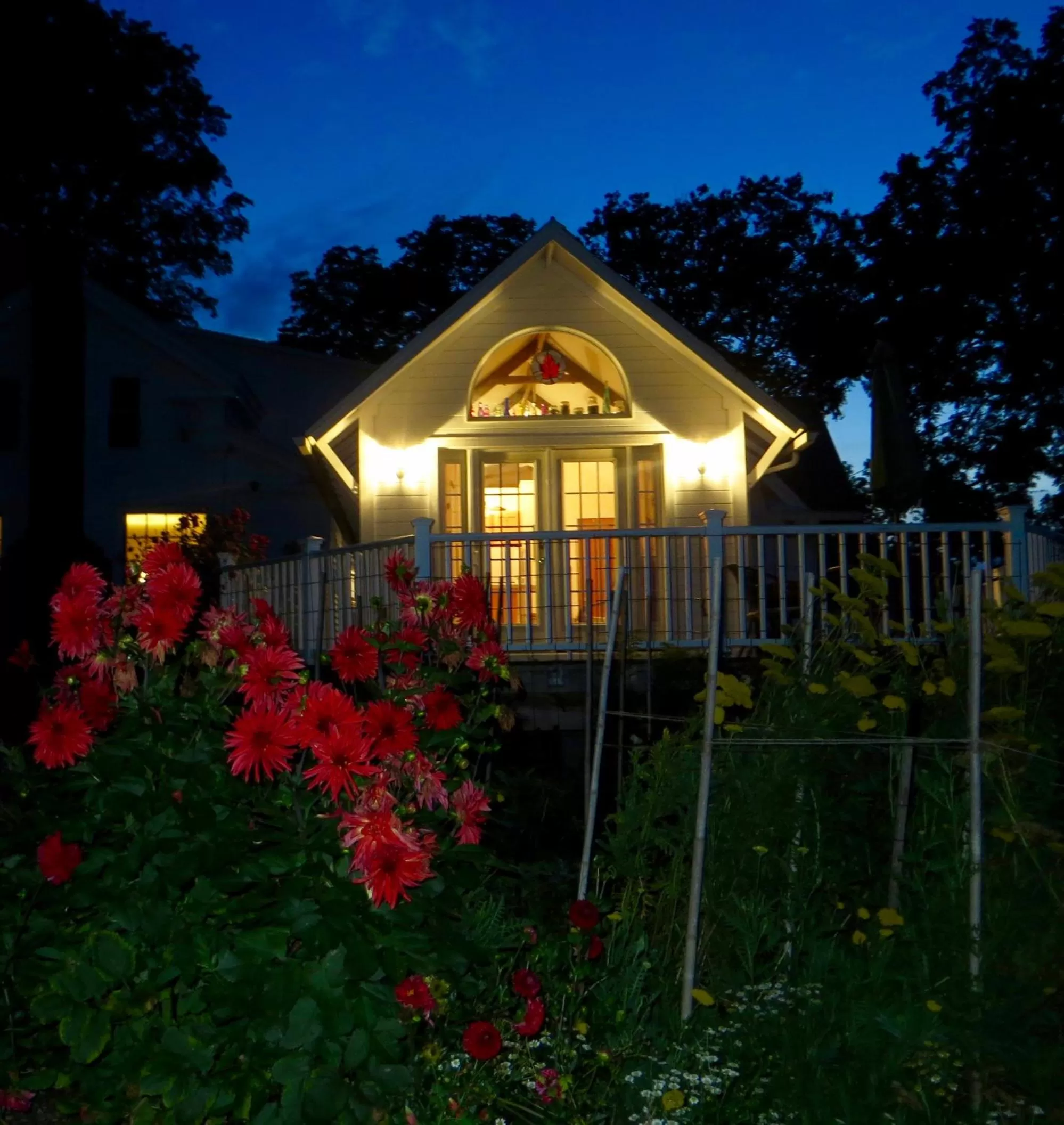 Enfield Manor Bed&Breakfast and Vacation Rental