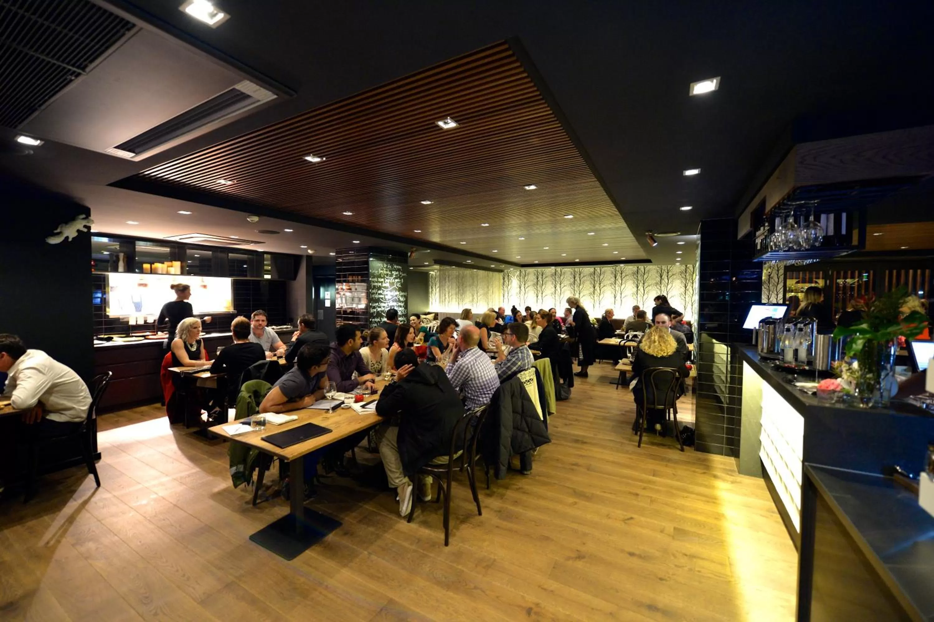 Food and drinks in Townhouse Hotel