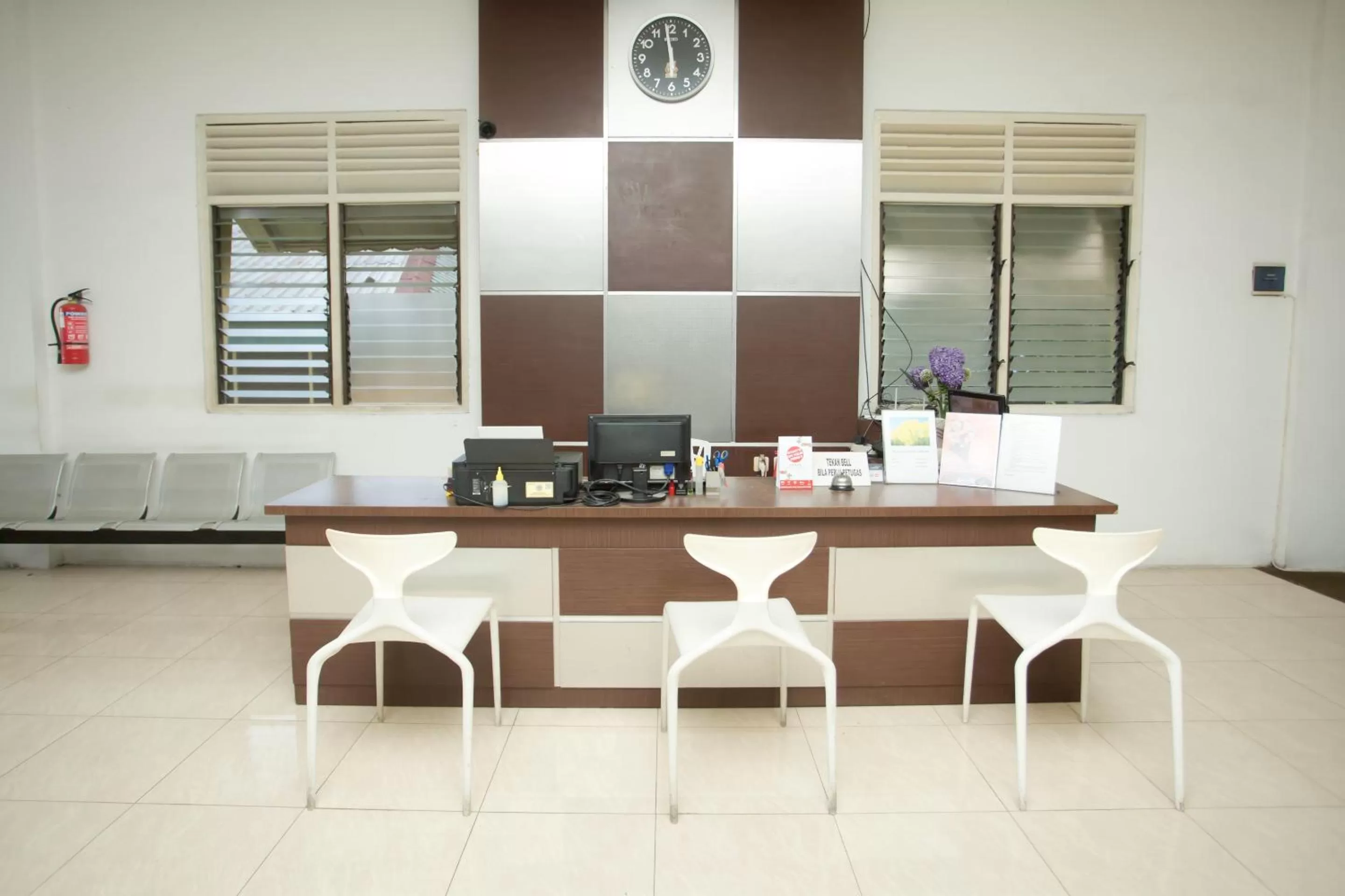Lobby or reception in Hotel O Lapan Lapan