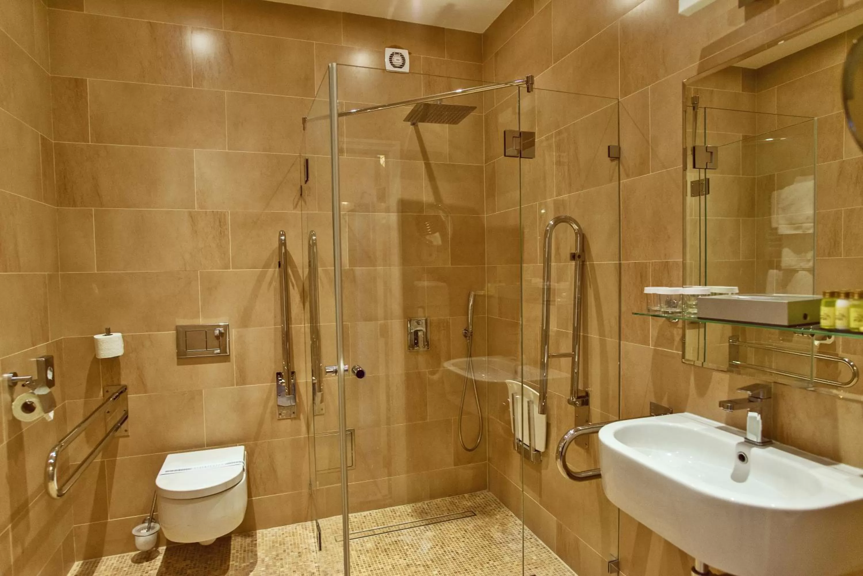 Bathroom in Hotel Julian