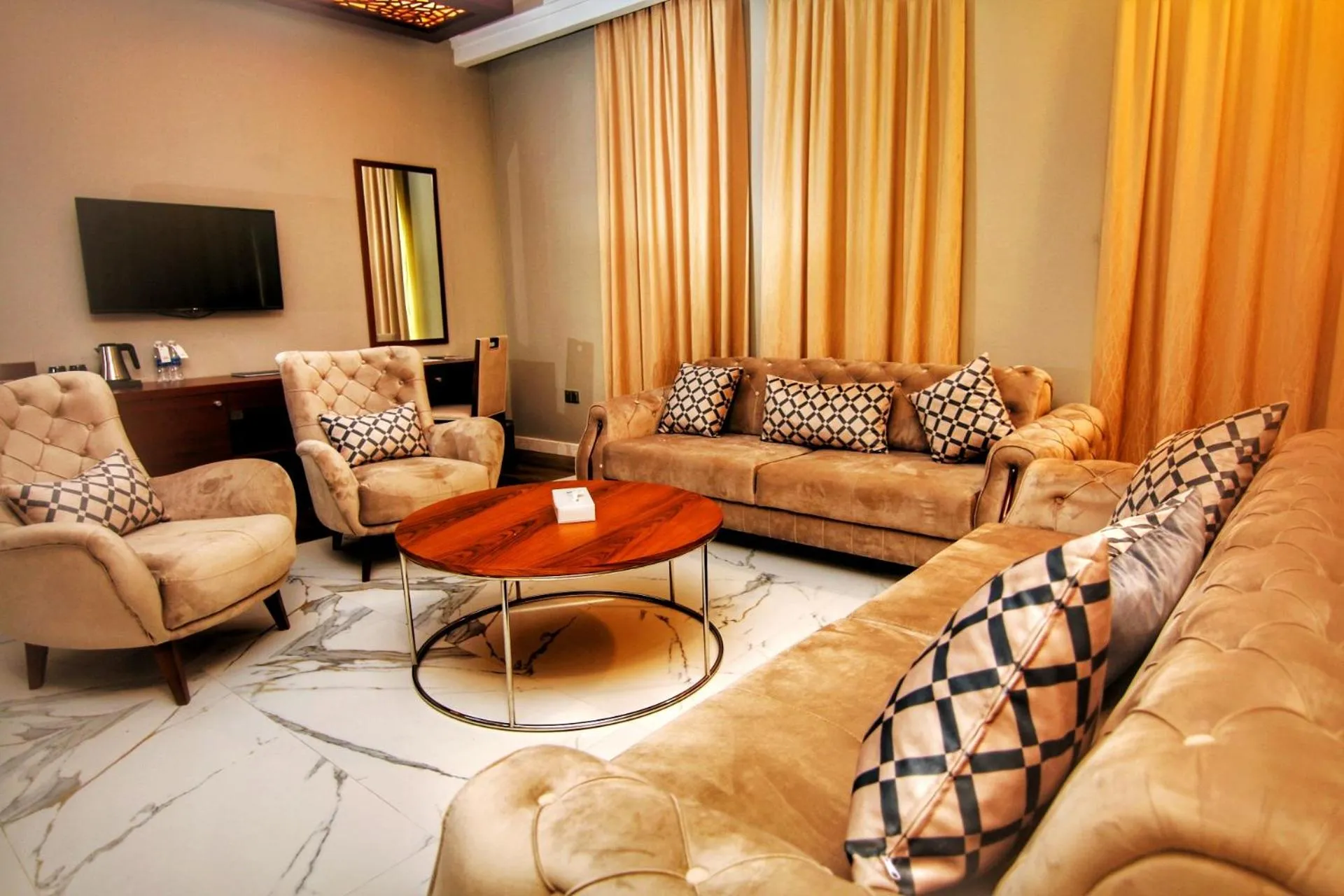 Living room in Muscat Gate Hotel