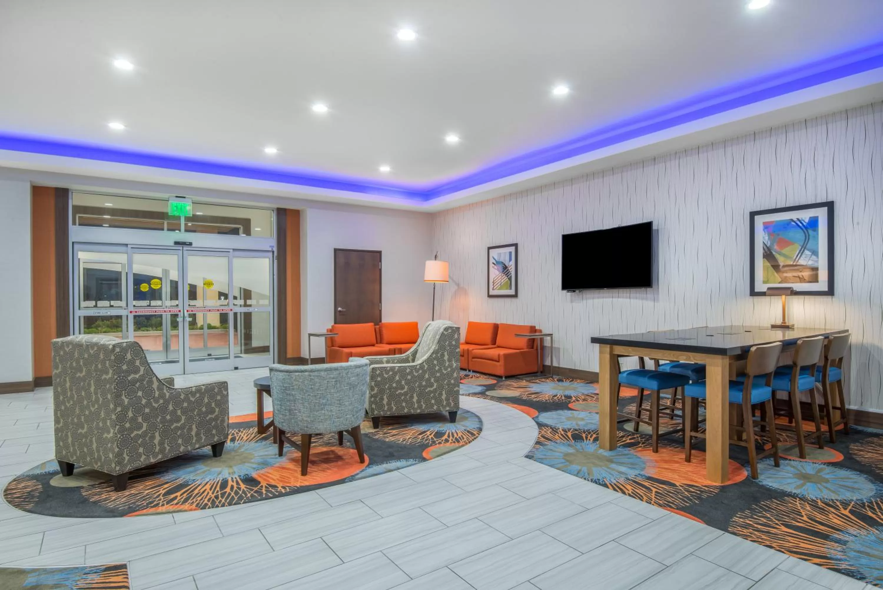 Property building in Holiday Inn Express & Suites Stillwater - University Area by IHG