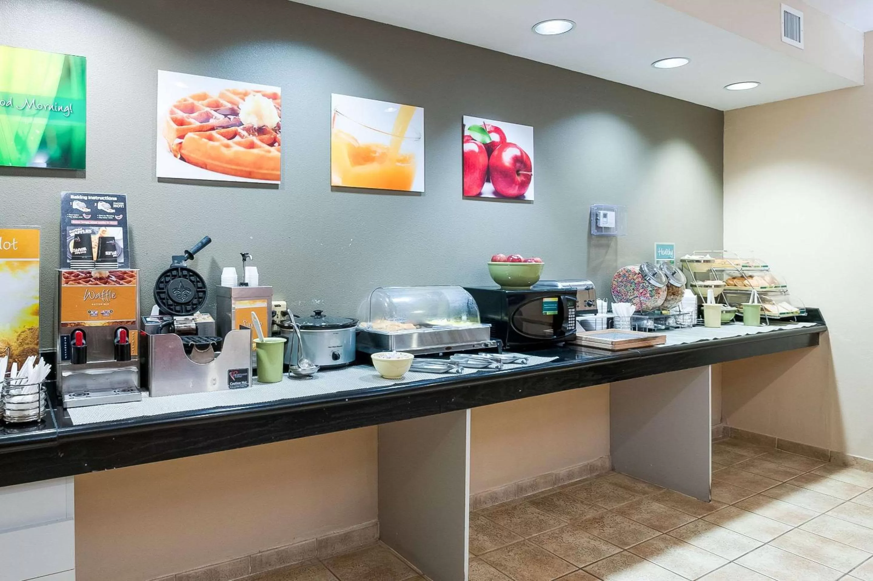 Restaurant/places to eat in Quality Inn & Suites Lake Charles South