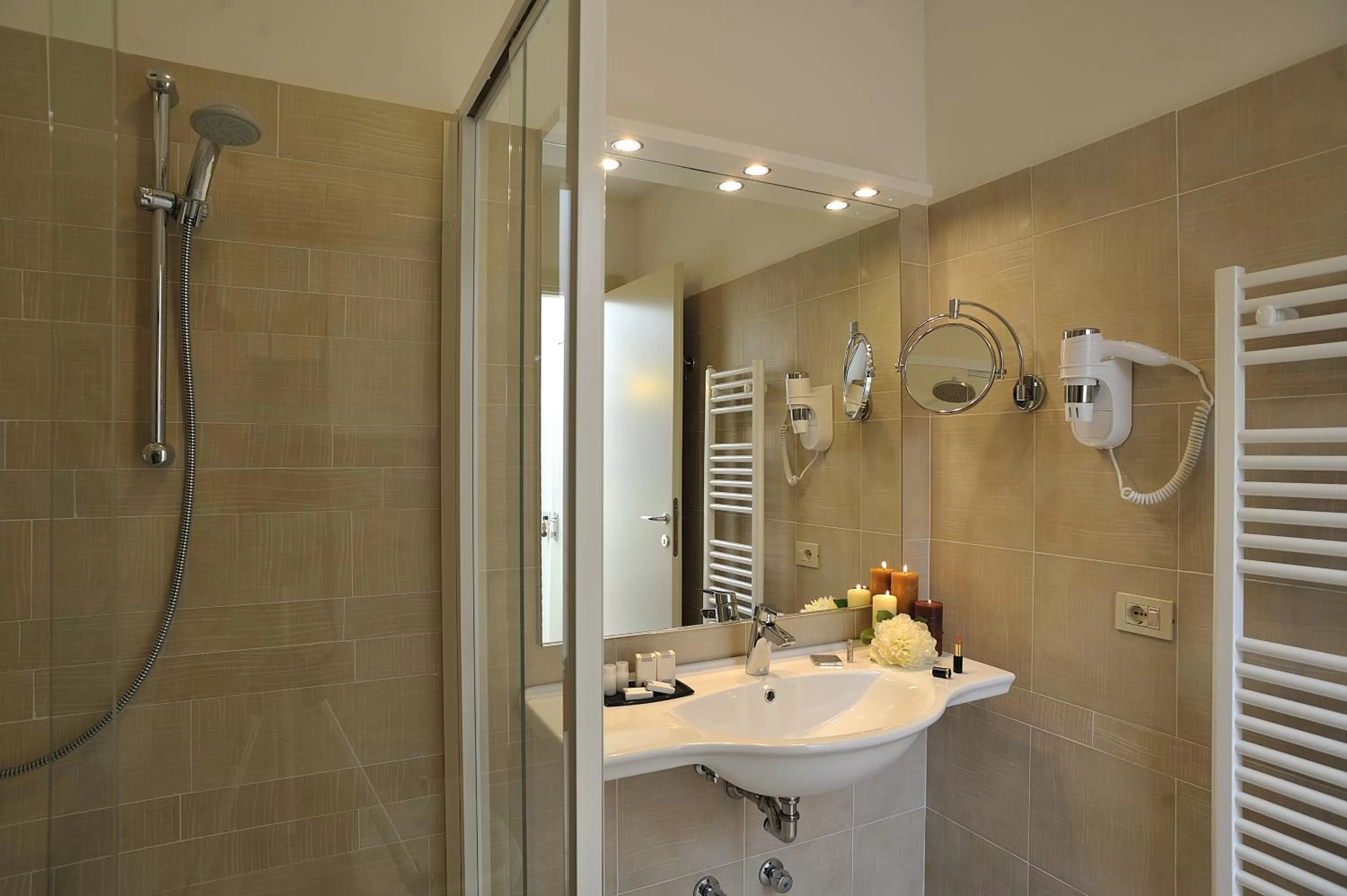 Bathroom in Hotel Olimpia