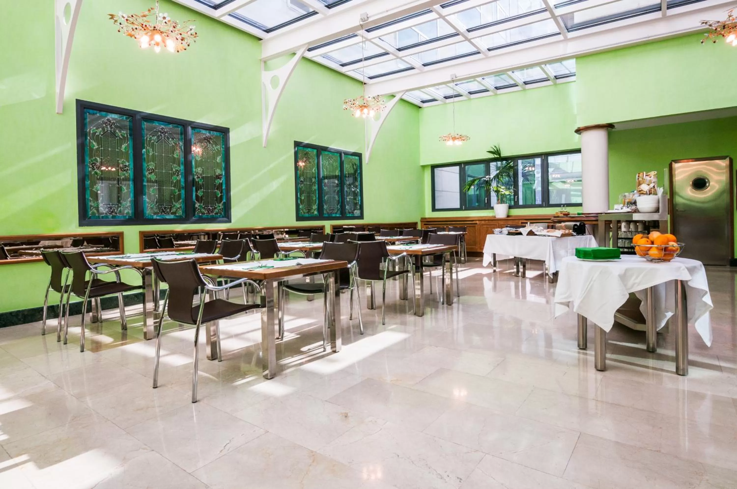 Buffet breakfast in Hotel Julia