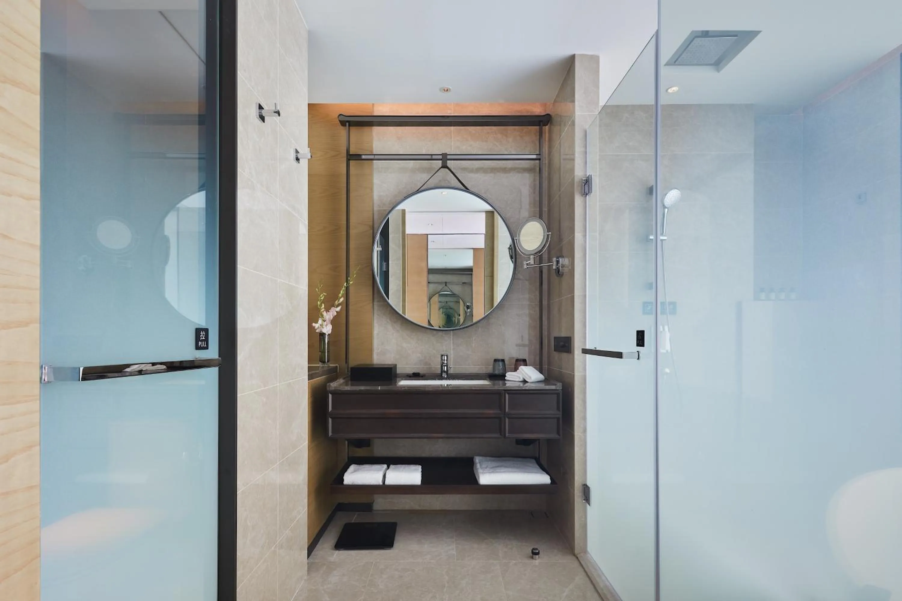 Bathroom in Pullman Shanghai Qingpu Excellence