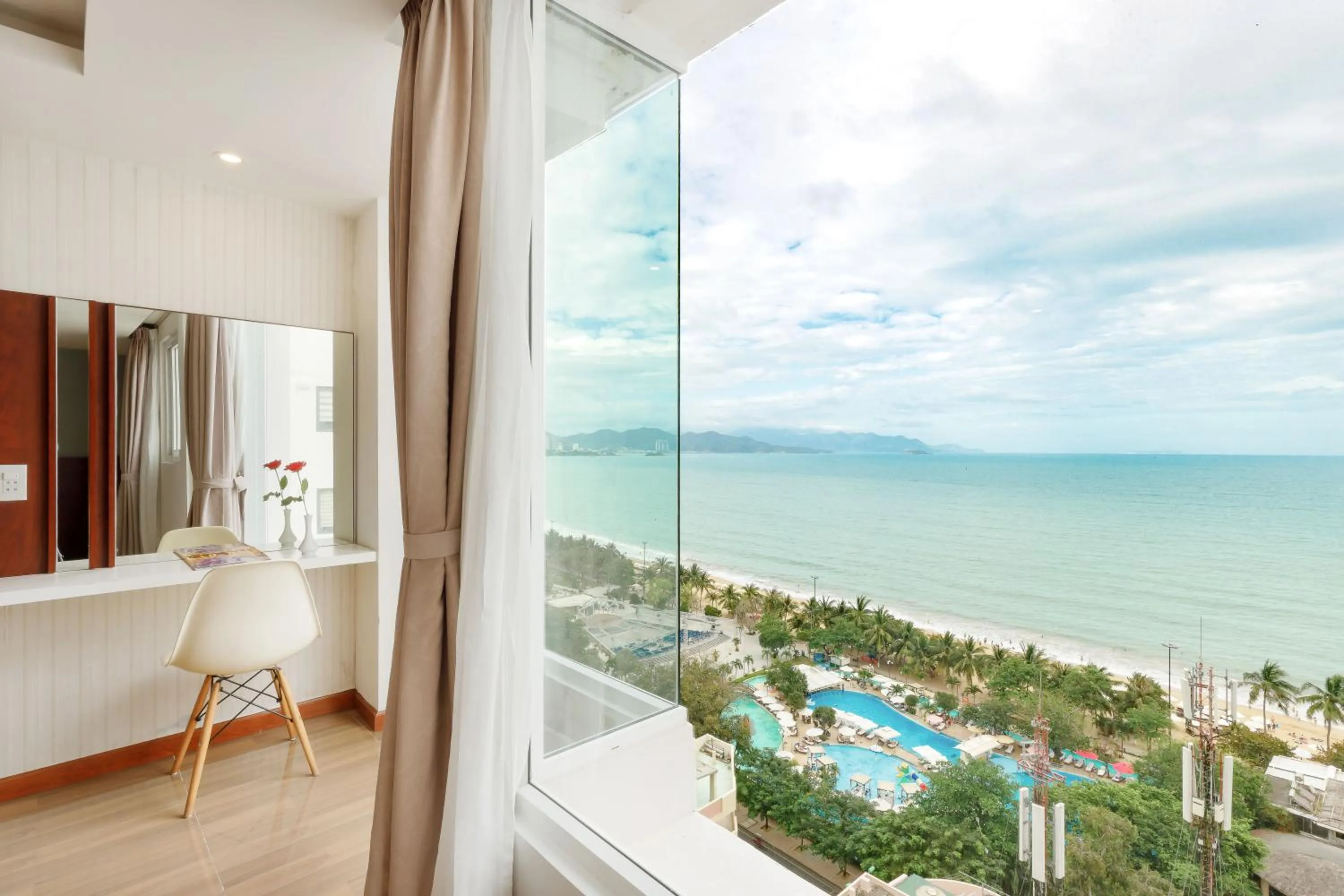 Sea view in Paris Luxury Hotel & Apartment Nha Trang