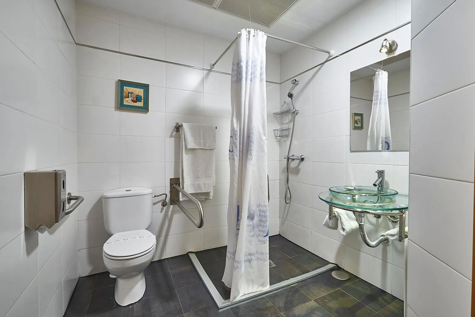 Shower in Hotel Real de Illescas