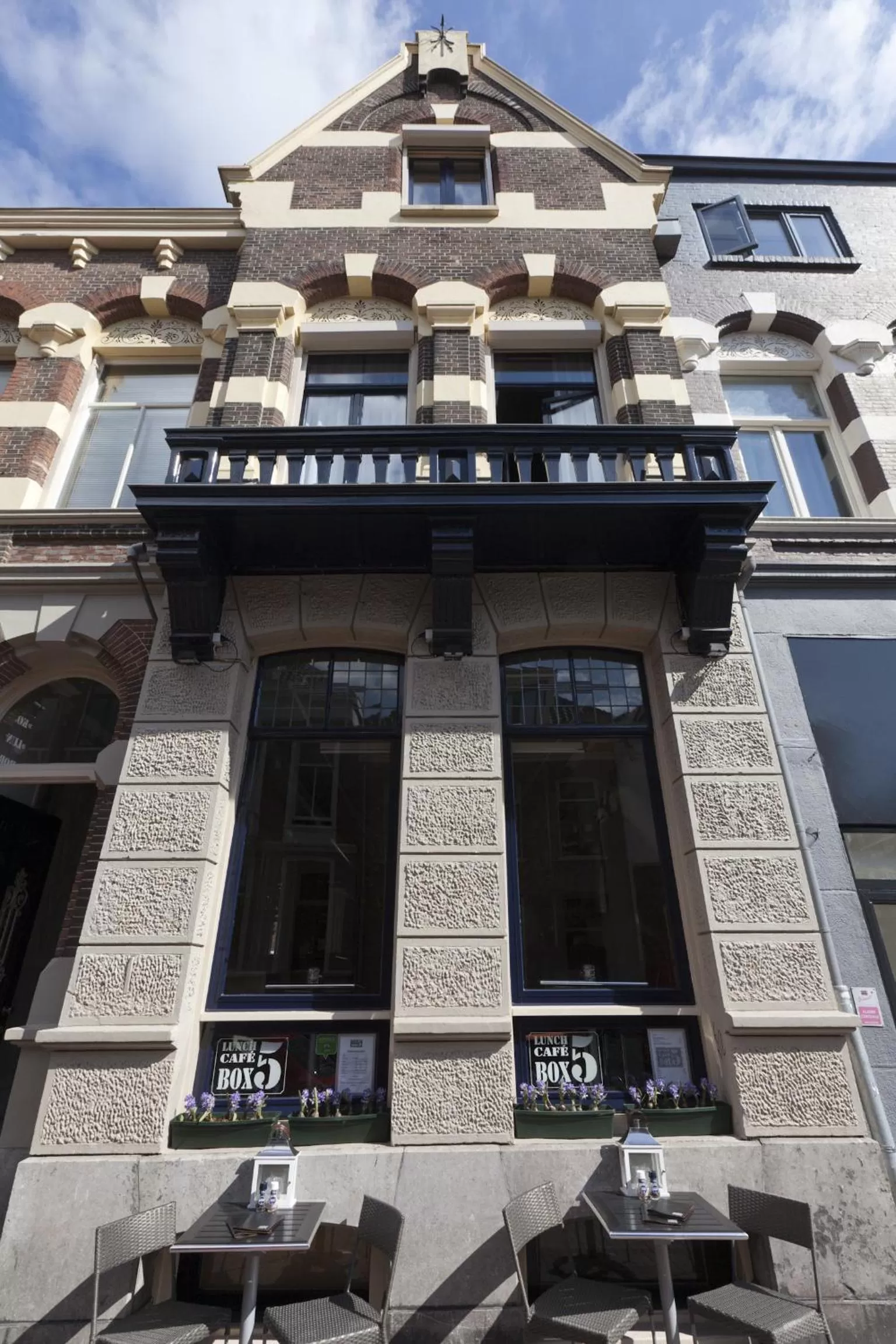 Facade/entrance in Hotel Sleep-Inn Box 5