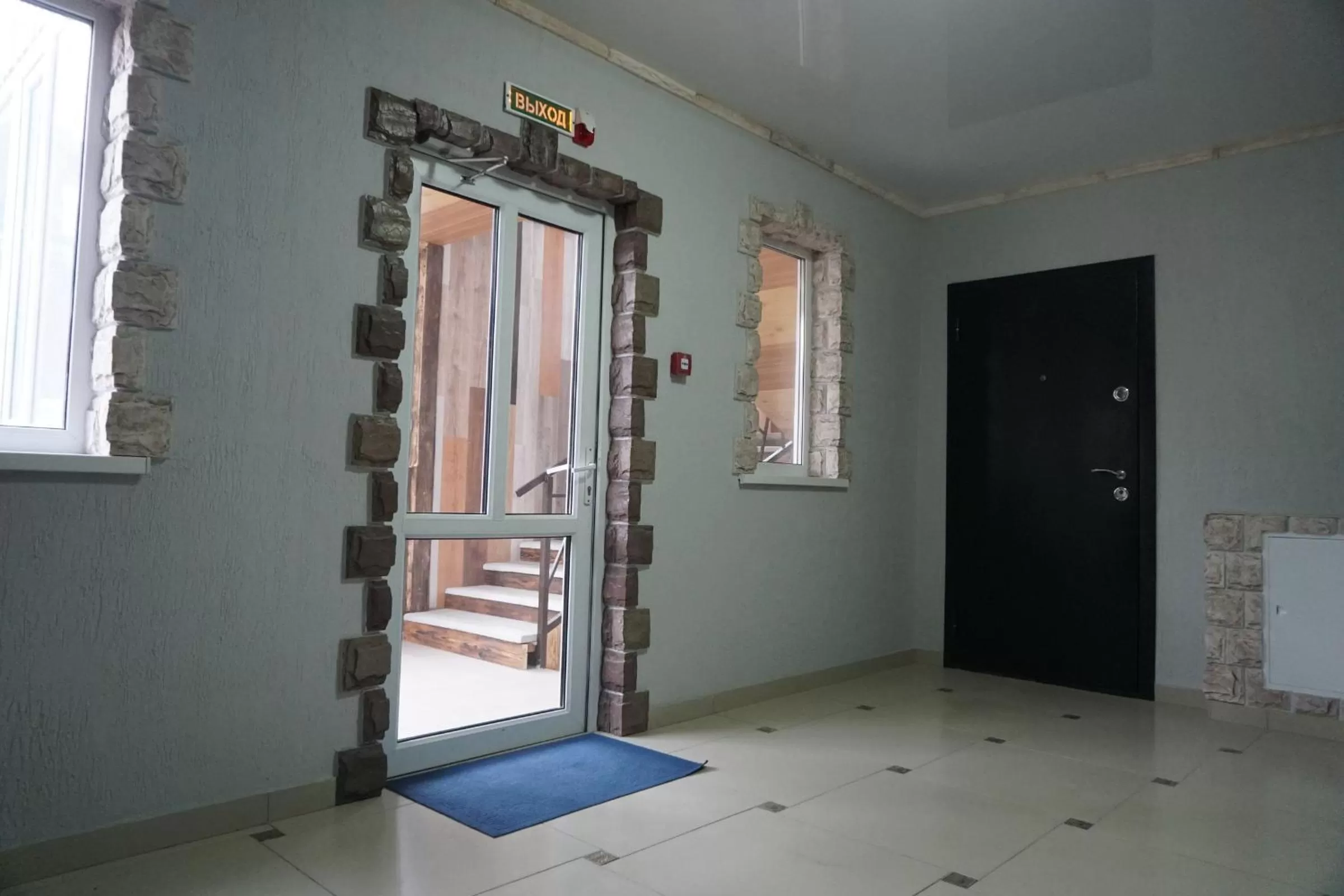 Property building in Milo Apart Hotel