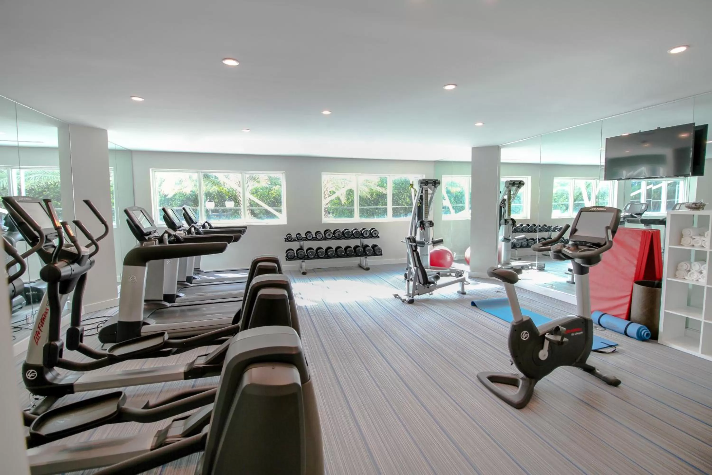 Fitness centre/facilities in B Ocean Resort Fort Lauderdale Beach