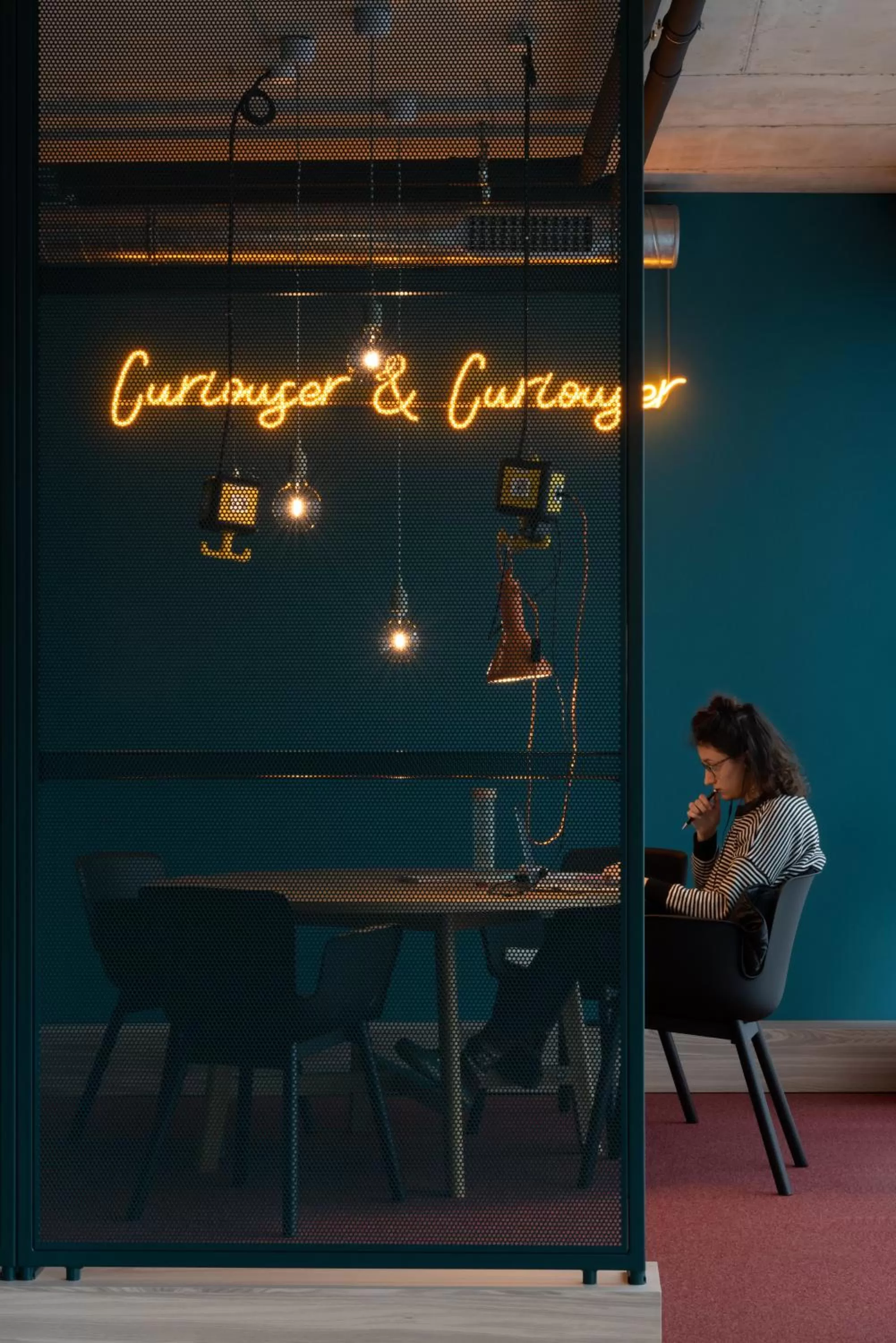 Seating area in Basecamp Hotel Dortmund