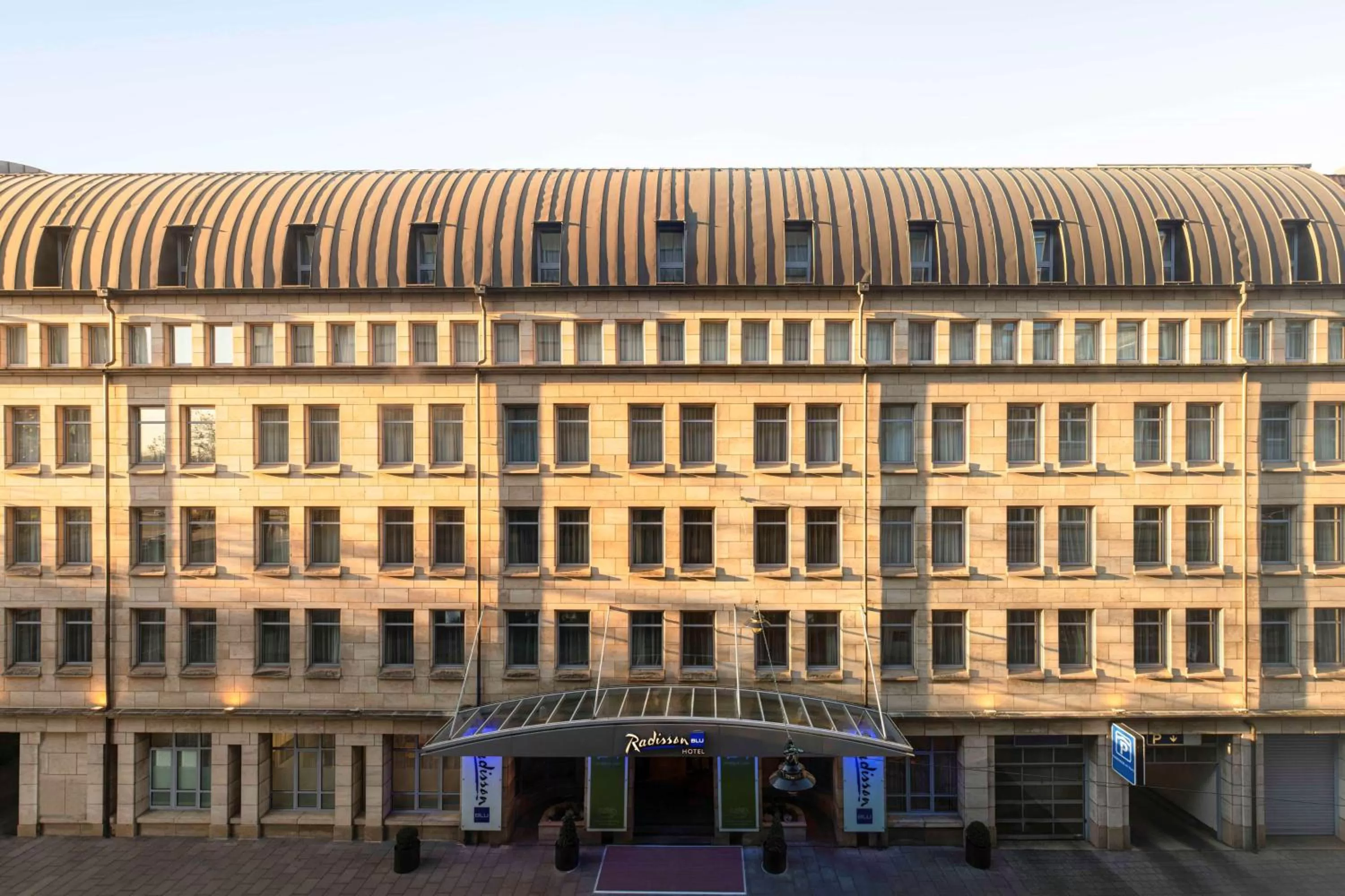 Property building in Radisson Blu Hotel Bremen