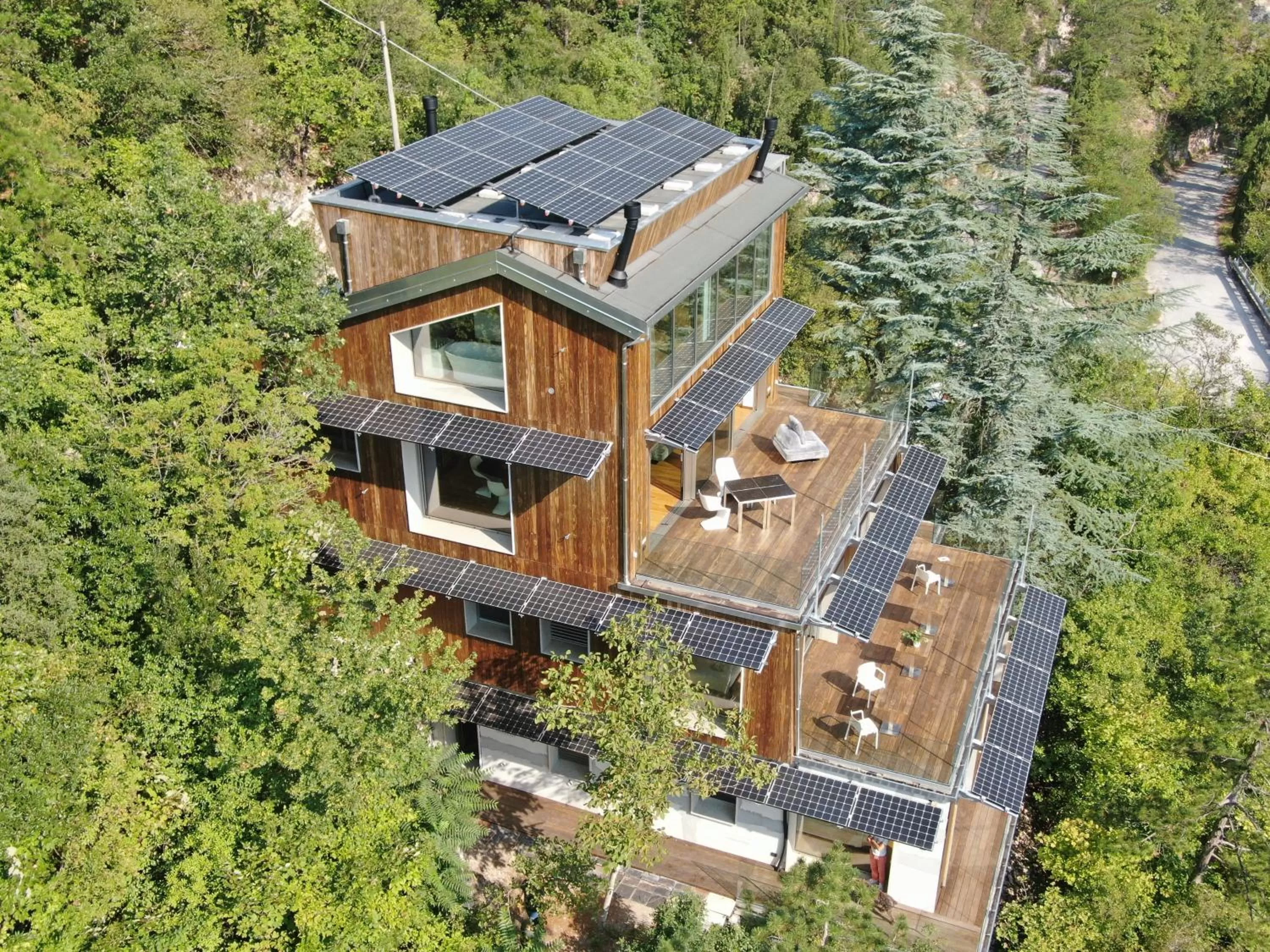 Facade/entrance in La Forestale Luxury Ecolodge B&B Primo Piano