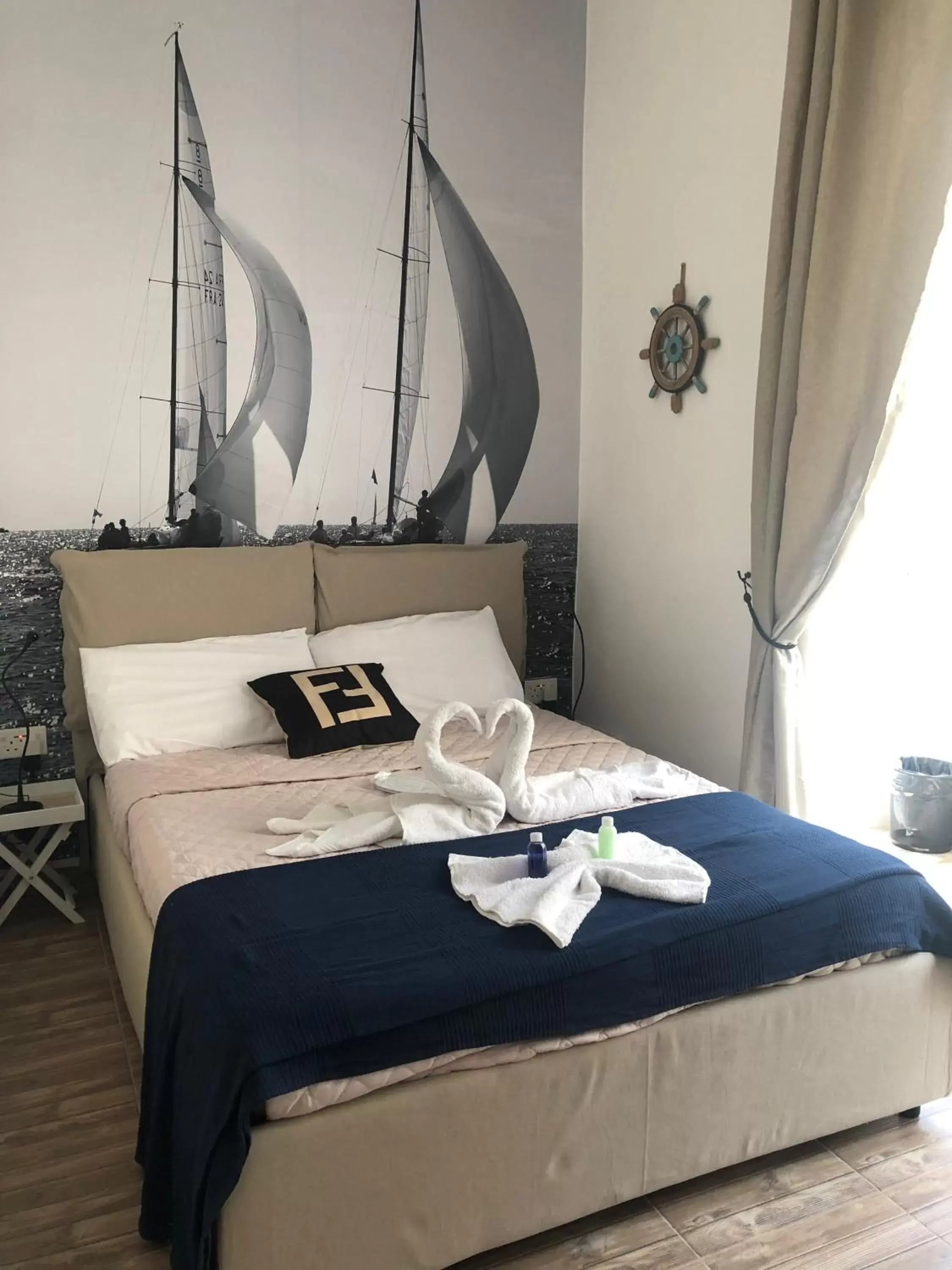 Superior Double Room with Balcony in Nautilus Boutique Townhouse Superior Double Room with Balcony in Nautilus Boutique Townhouse