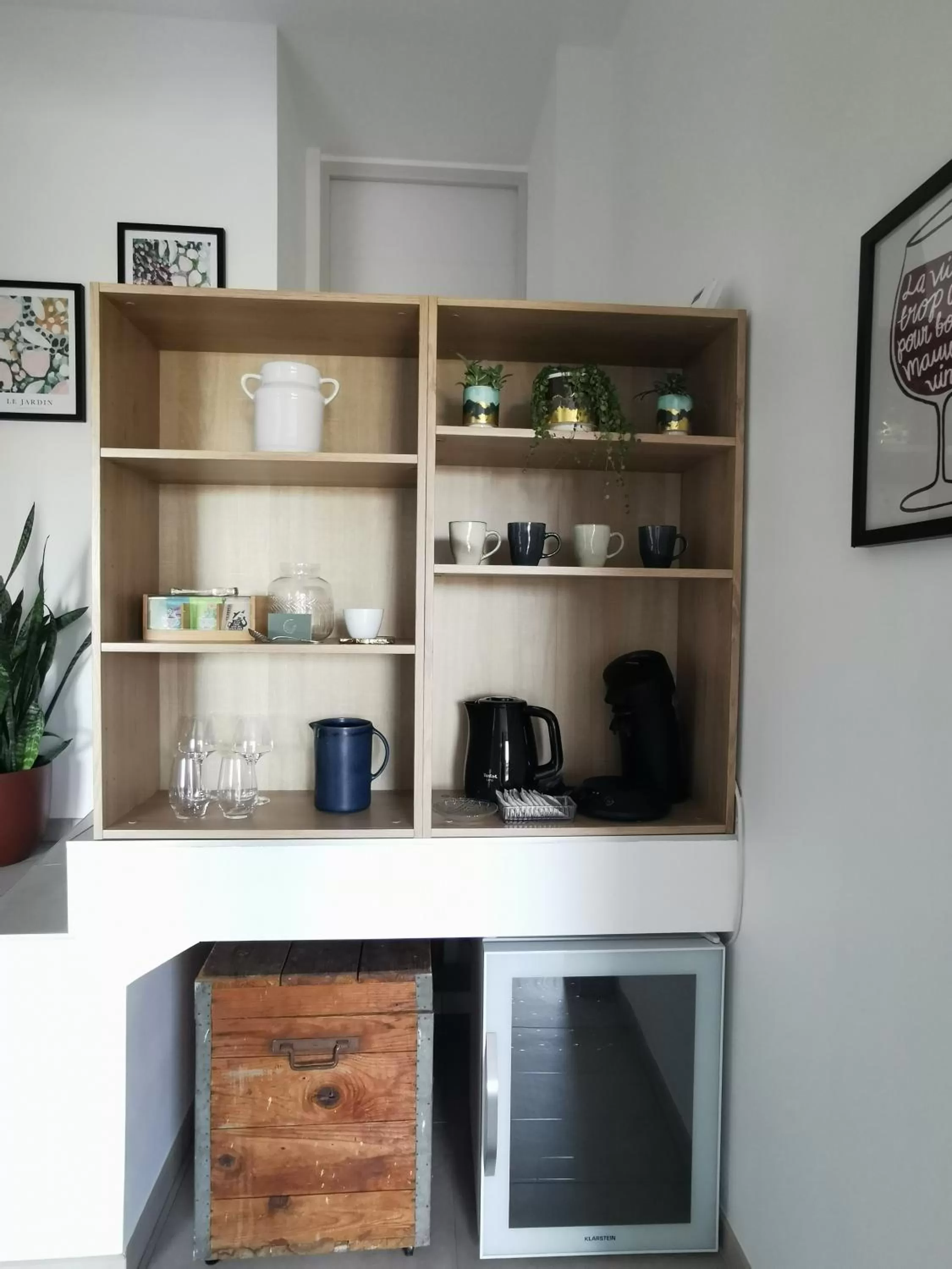 Breakfast, Kitchen/Kitchenette in Au Jardin des Deux Roches