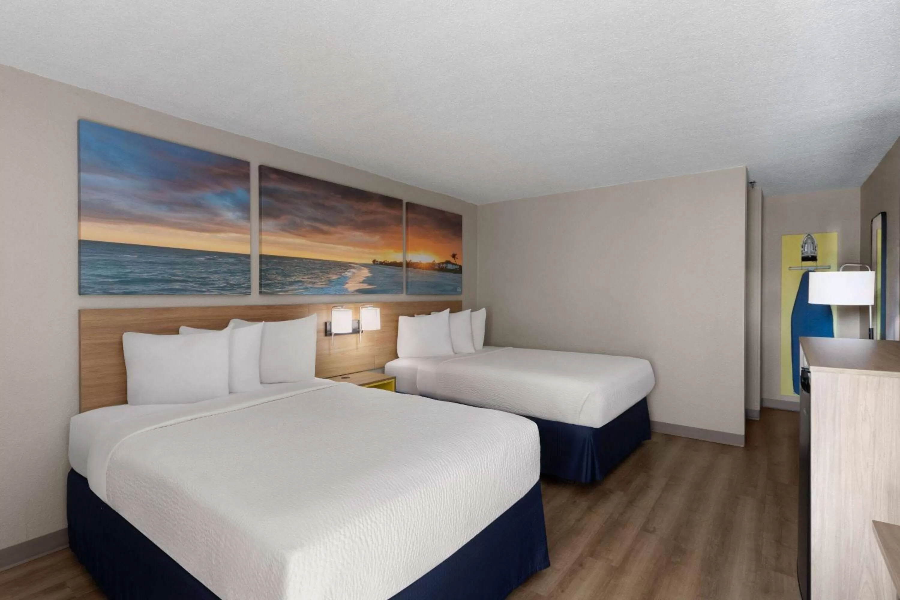 Photo of the whole room, Bed in Days Inn by Wyndham Florence Near Civic Center