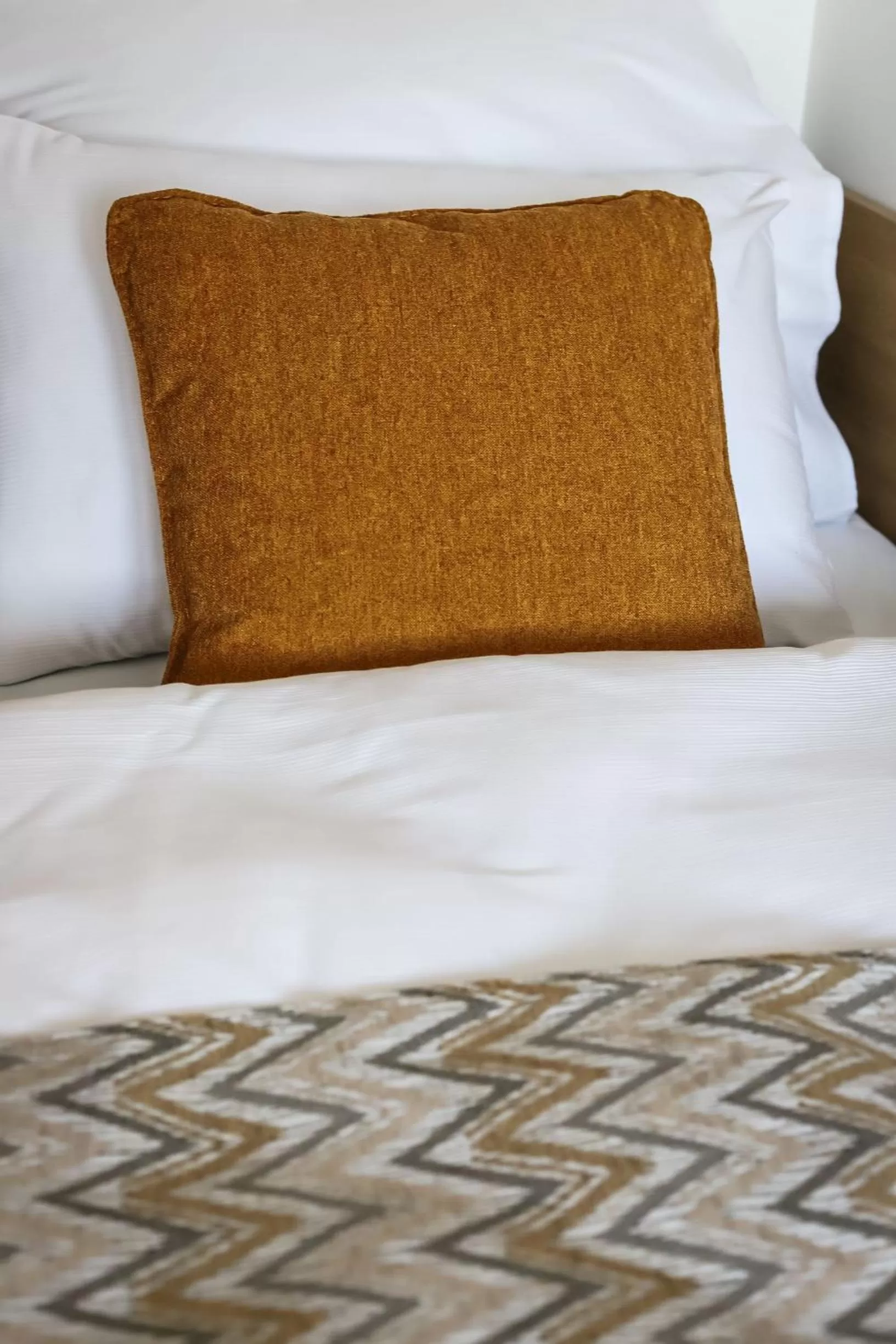 Bed in Hotel Maralák