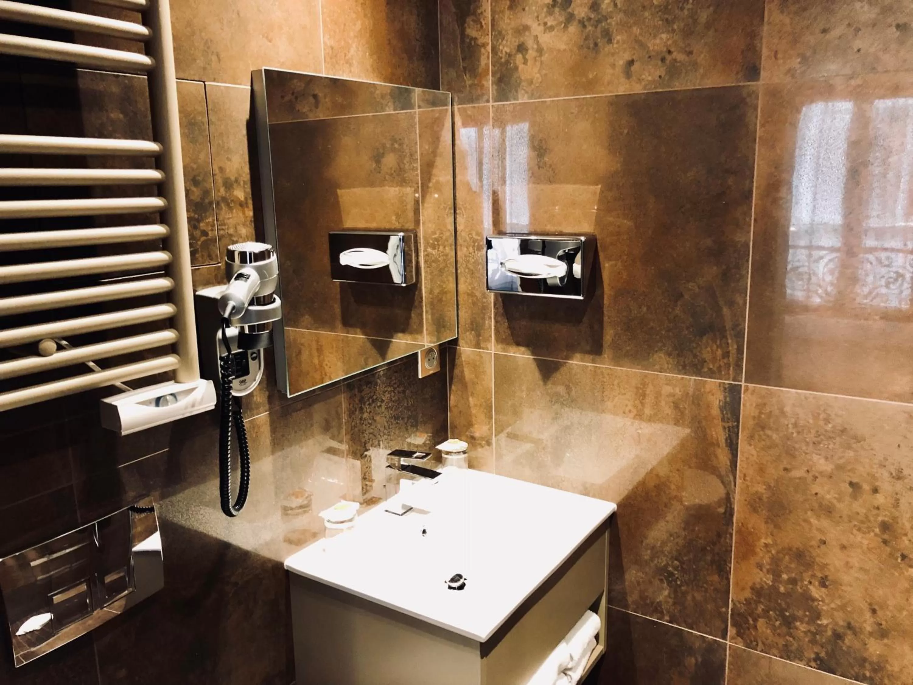 Bathroom in Best Western Empire Elysees