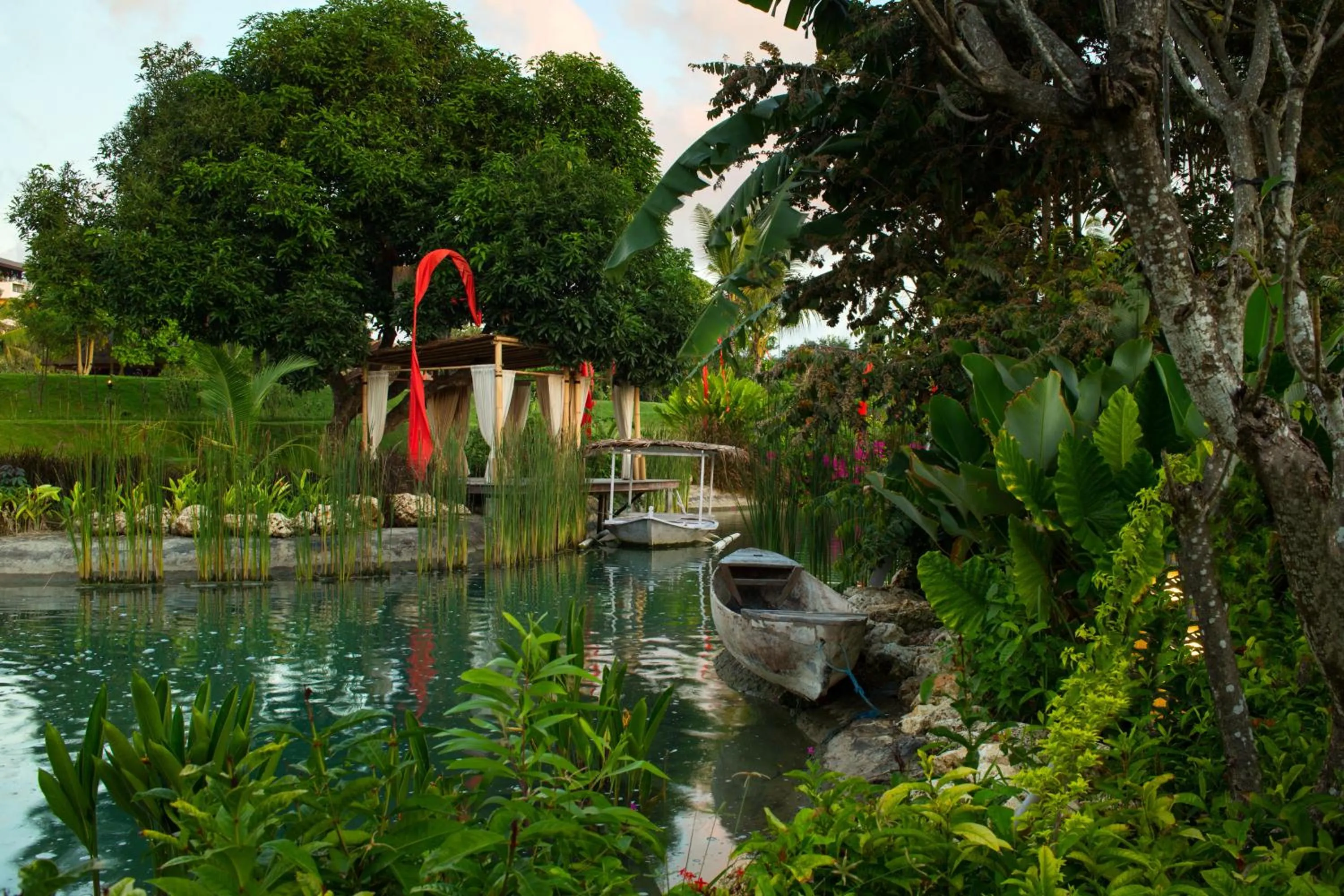 Restaurant/places to eat in AYANA Villas Bali