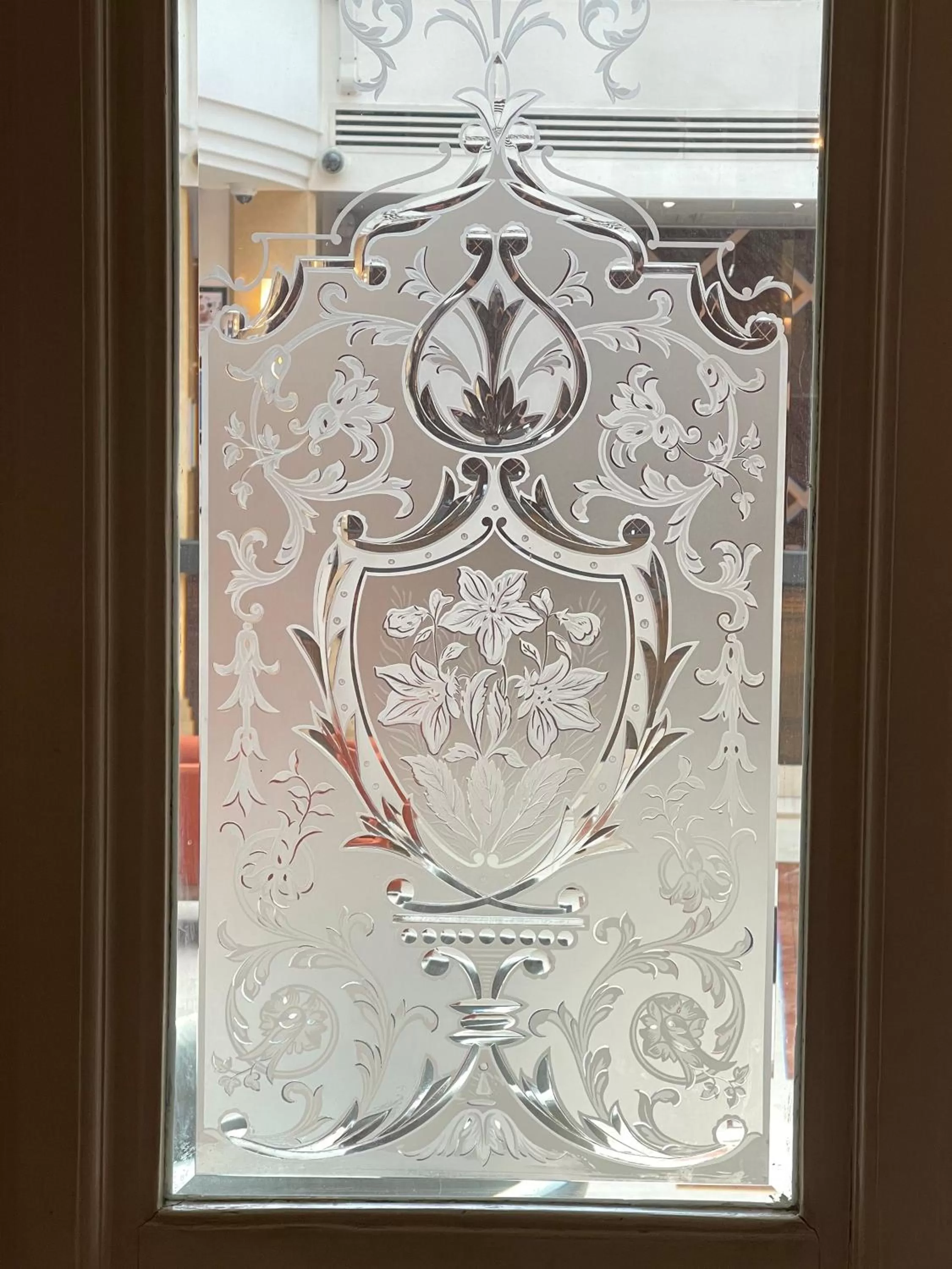 Decorative detail in The Crown London, WorldHotels Distinctive