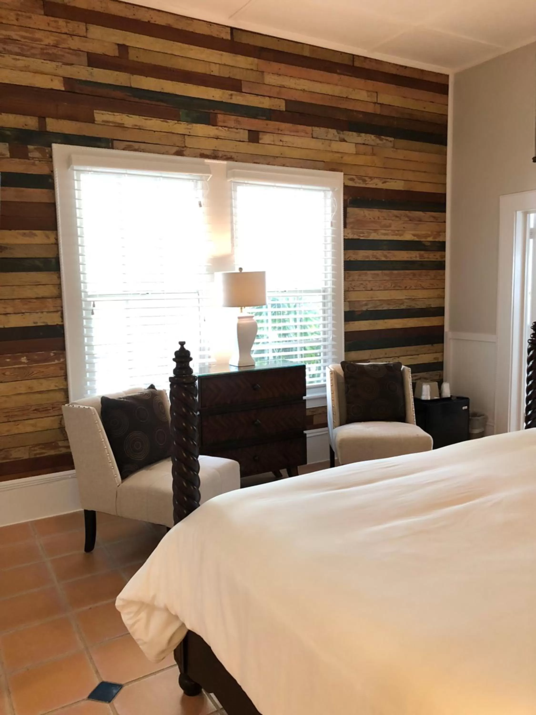 Photo of the whole room, Bed in L'Habitation Guesthouse- Adult Exclusive