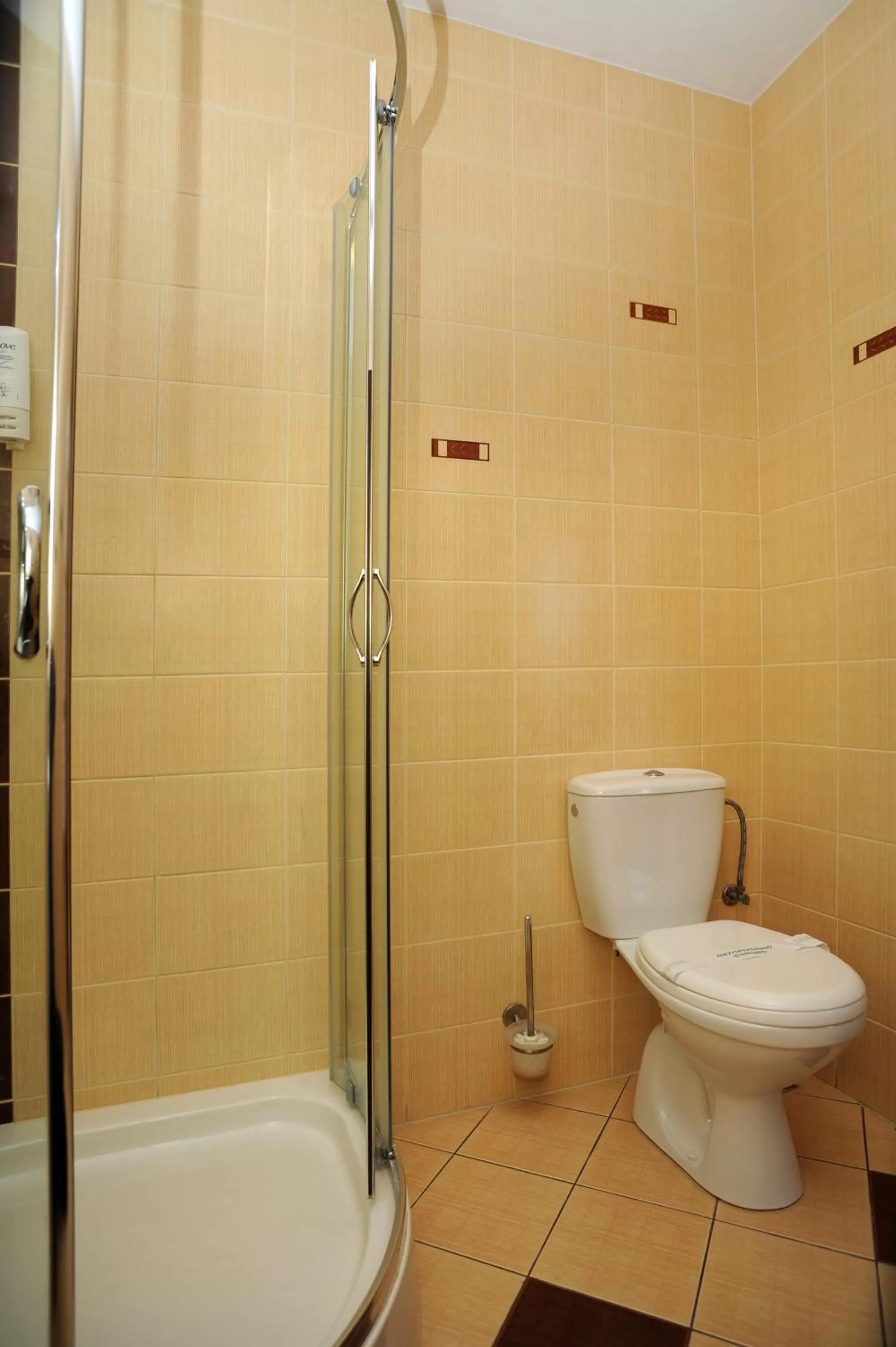 Shower in Hotel Imperial