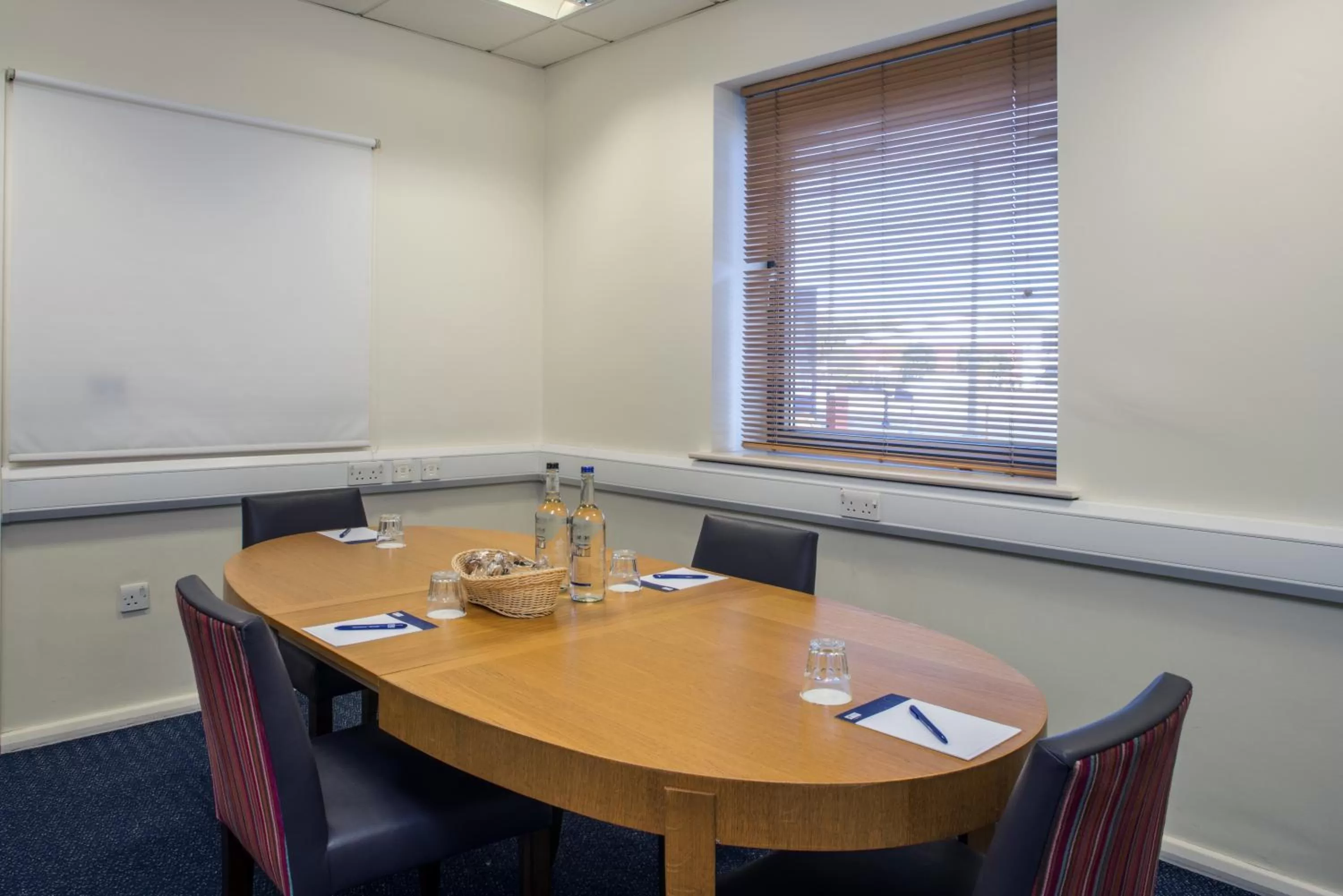 Meeting/conference room in Holiday Inn Express Leicester City by IHG