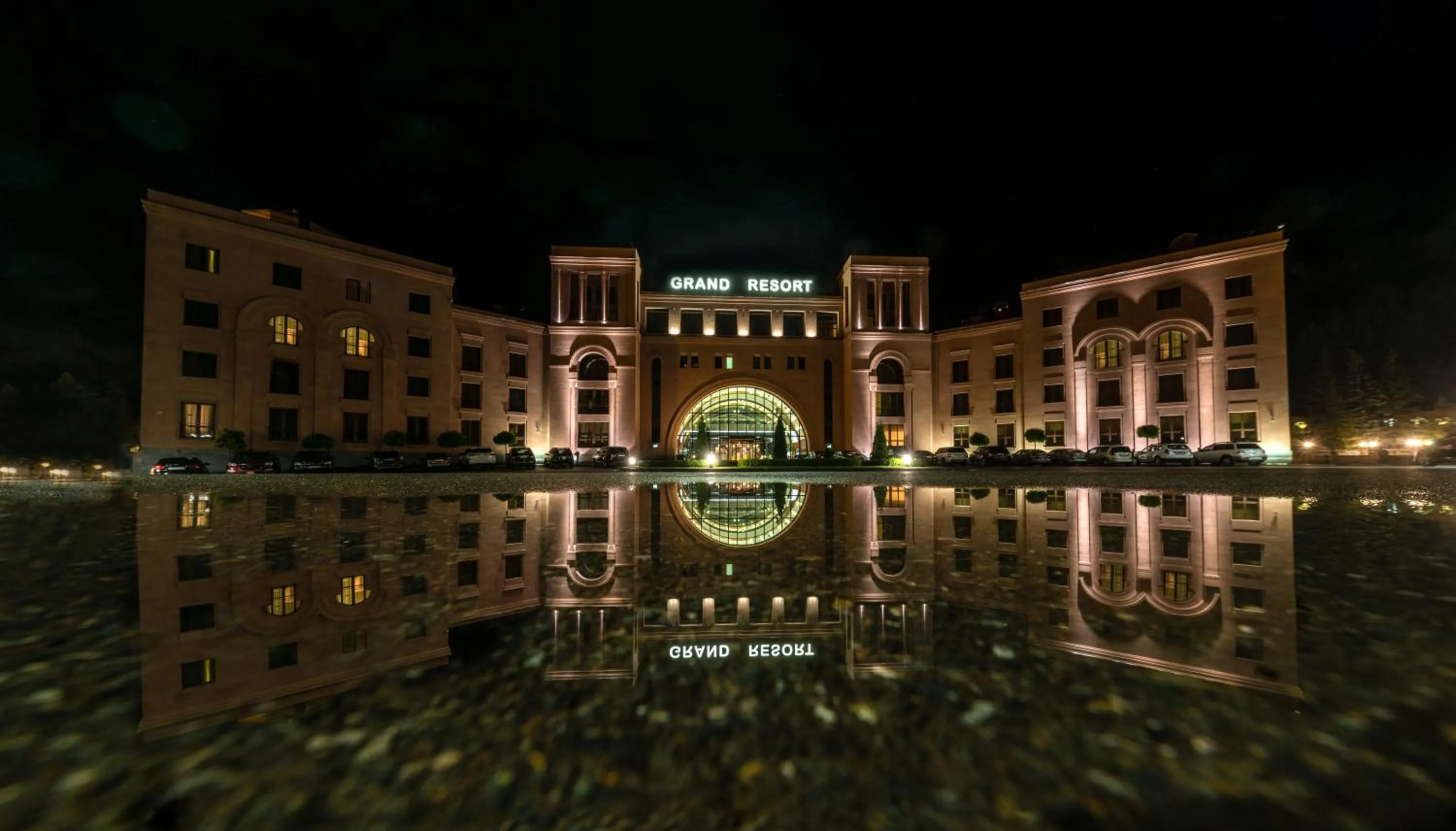 Property building in Grand Resort Jermuk Sanatorium