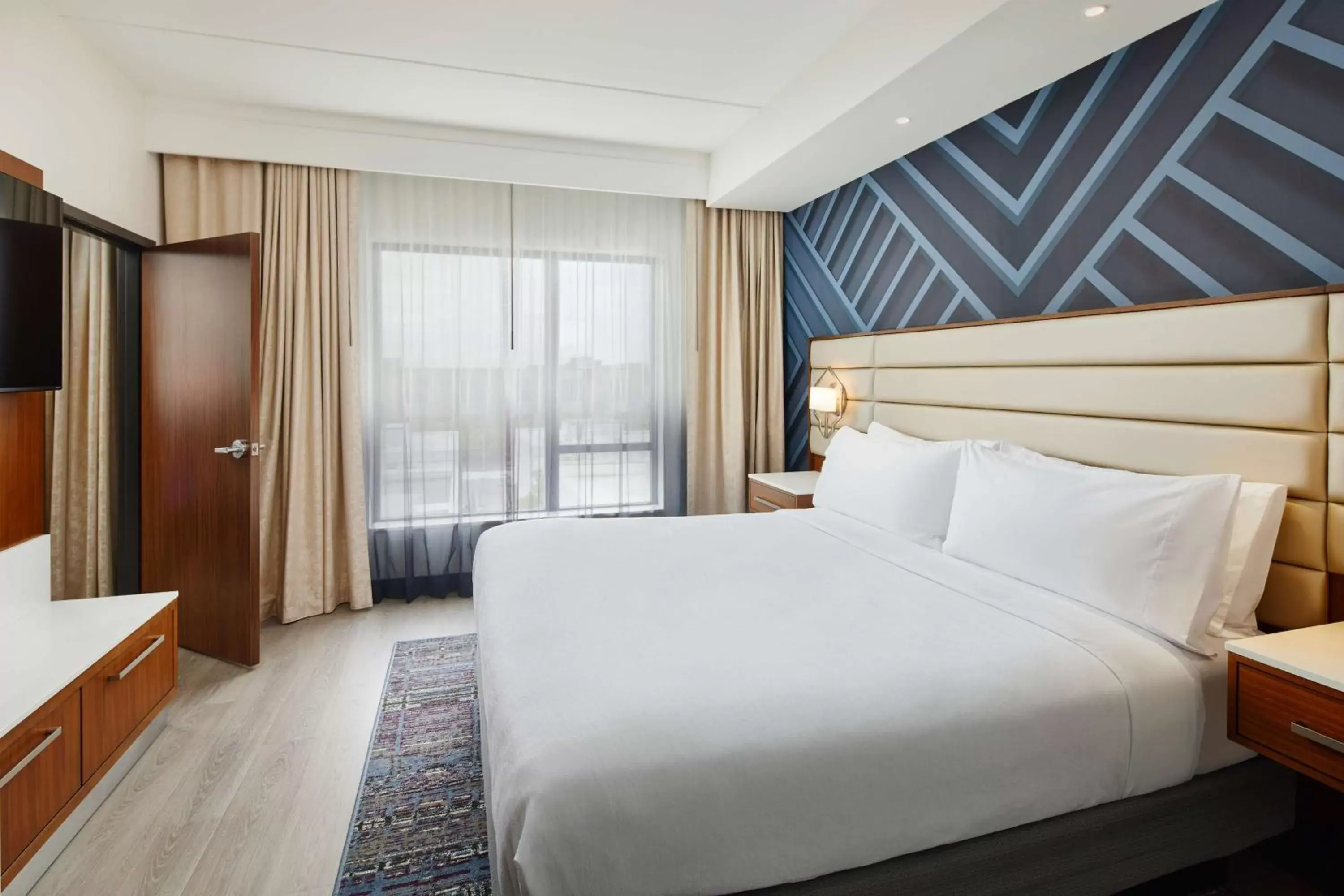 Two-Room King Suite in Embassy Suites By Hilton Atlanta Airport North Two-Room King Suite in Embassy Suites By Hilton Atlanta Airport North