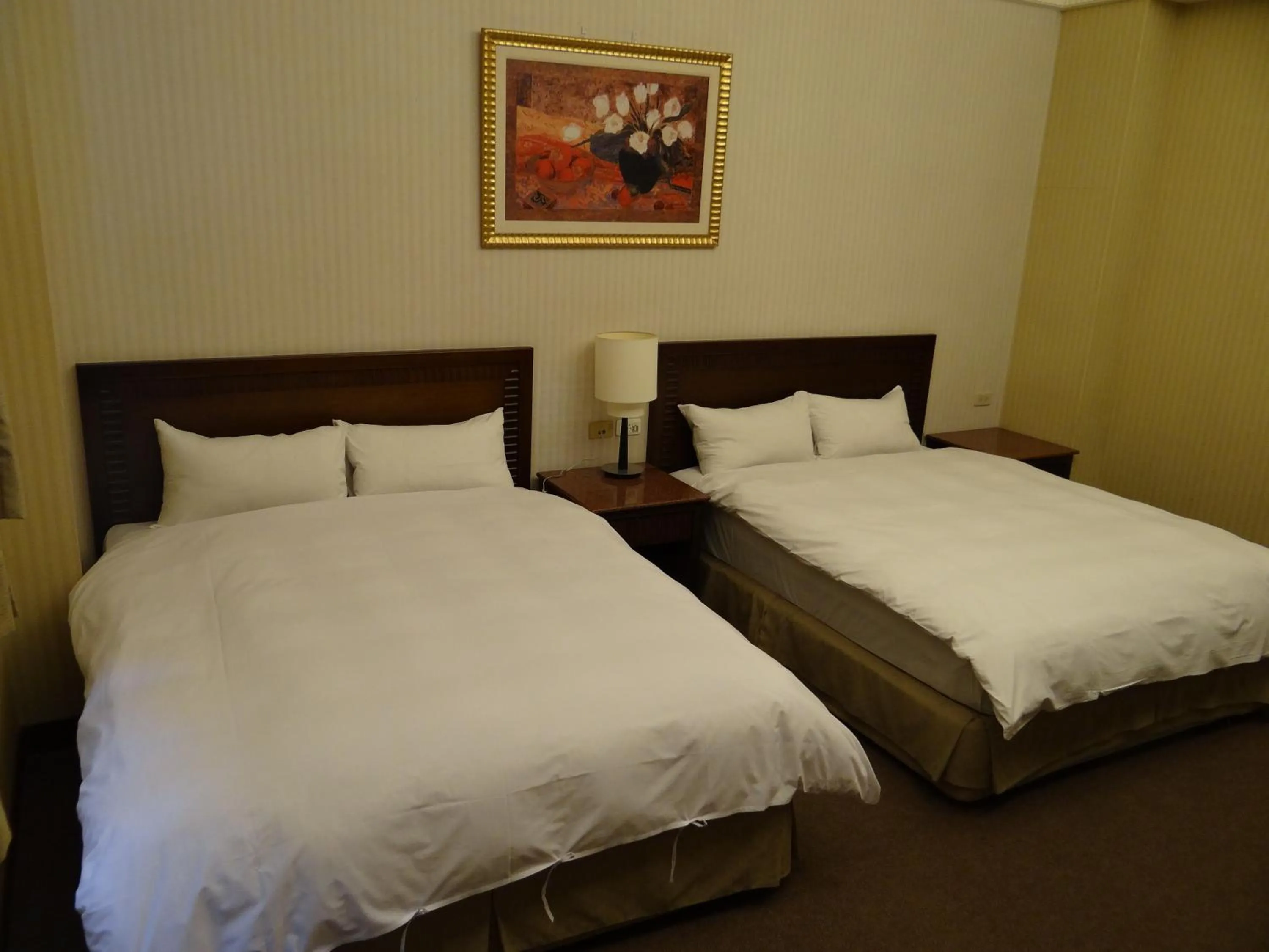 Bedroom, Bed in Wuzhou Hotel