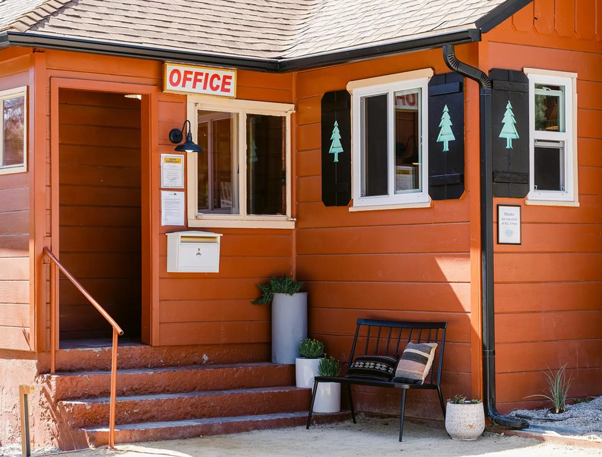 Property building in Grand Pine Cabins