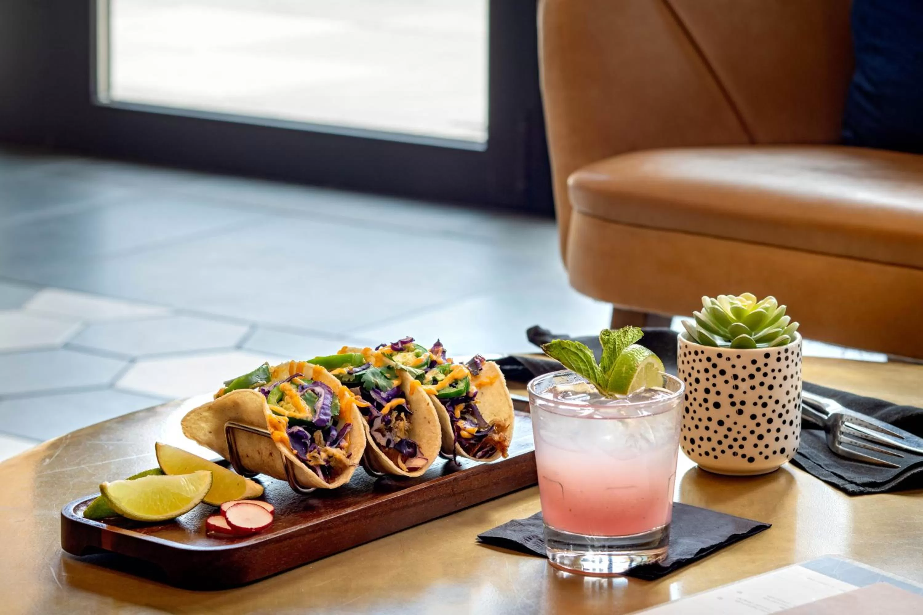 Restaurant/places to eat in Hyatt Place Indianapolis Downtown