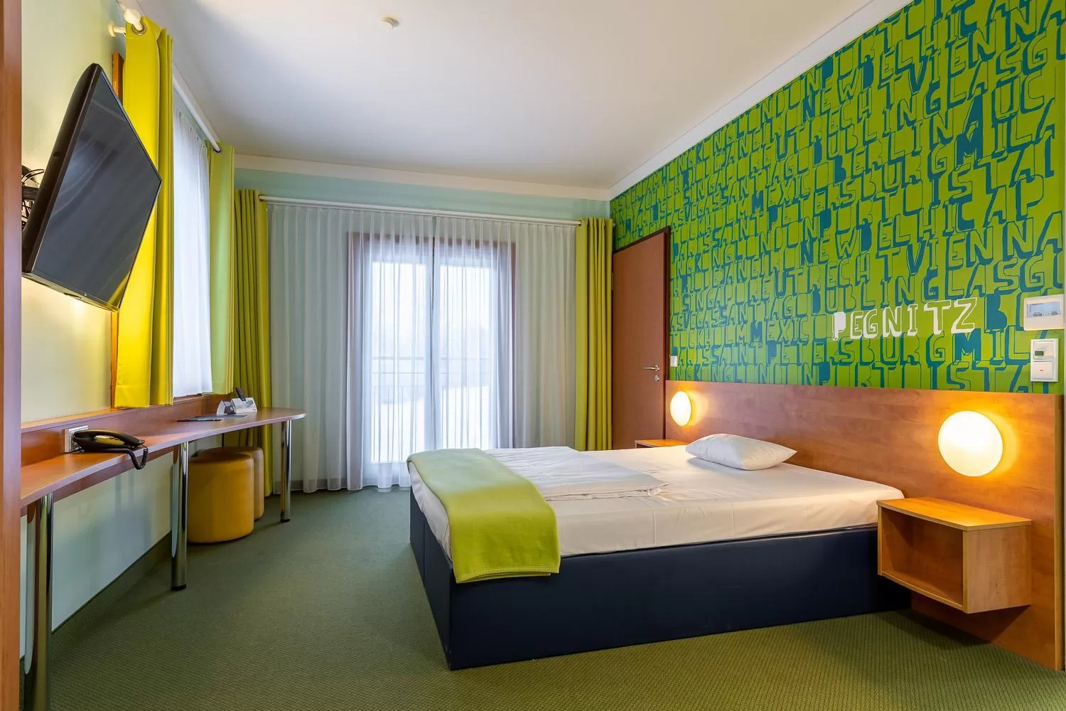 Bed in Hotel Fränkische Schweiz-Pegnitz