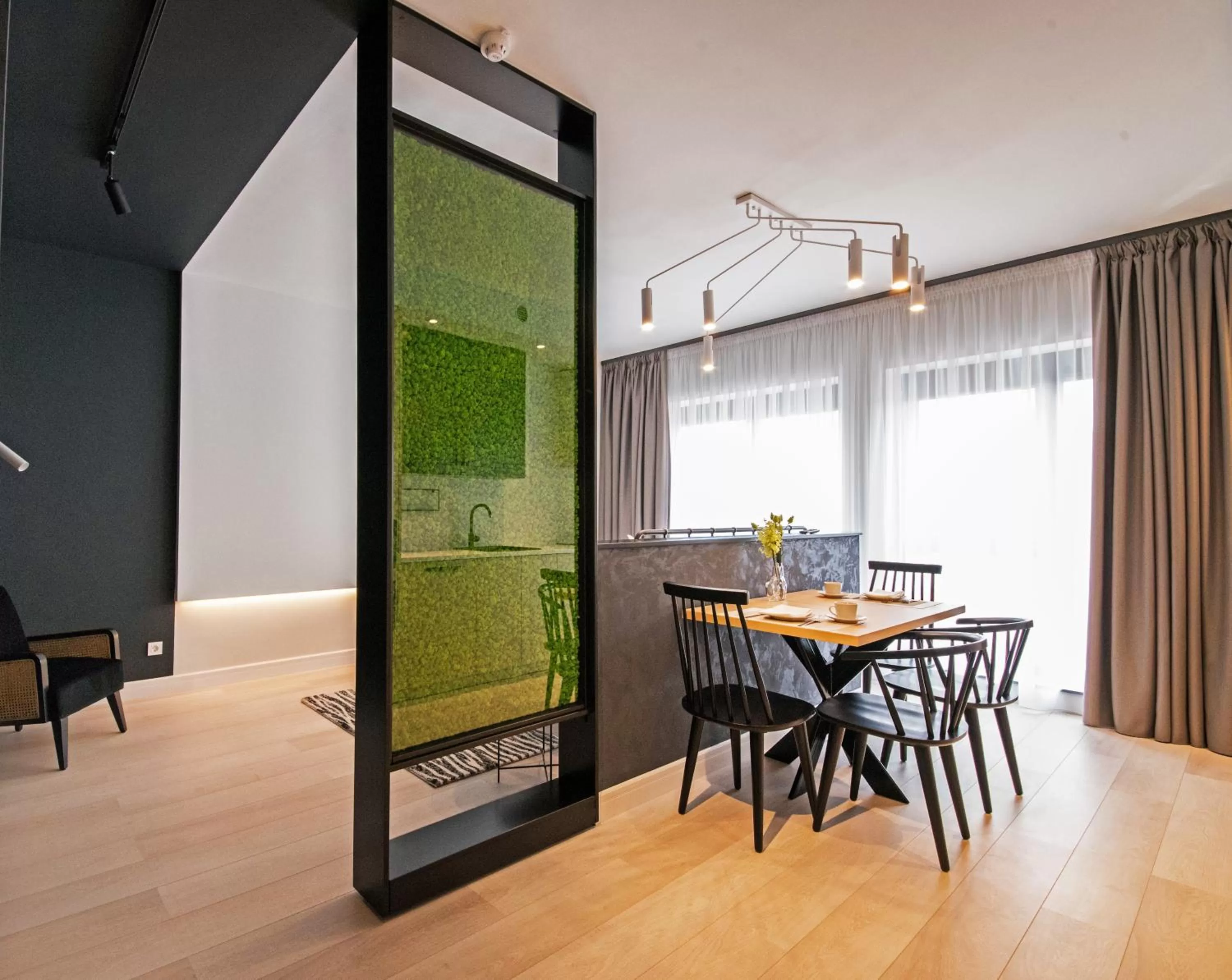 Dining area in Biador Apartments