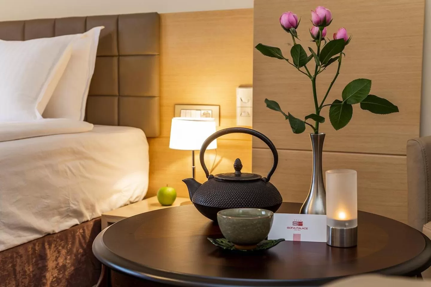 People, Bed in Sofia Palace Hotel by HMG