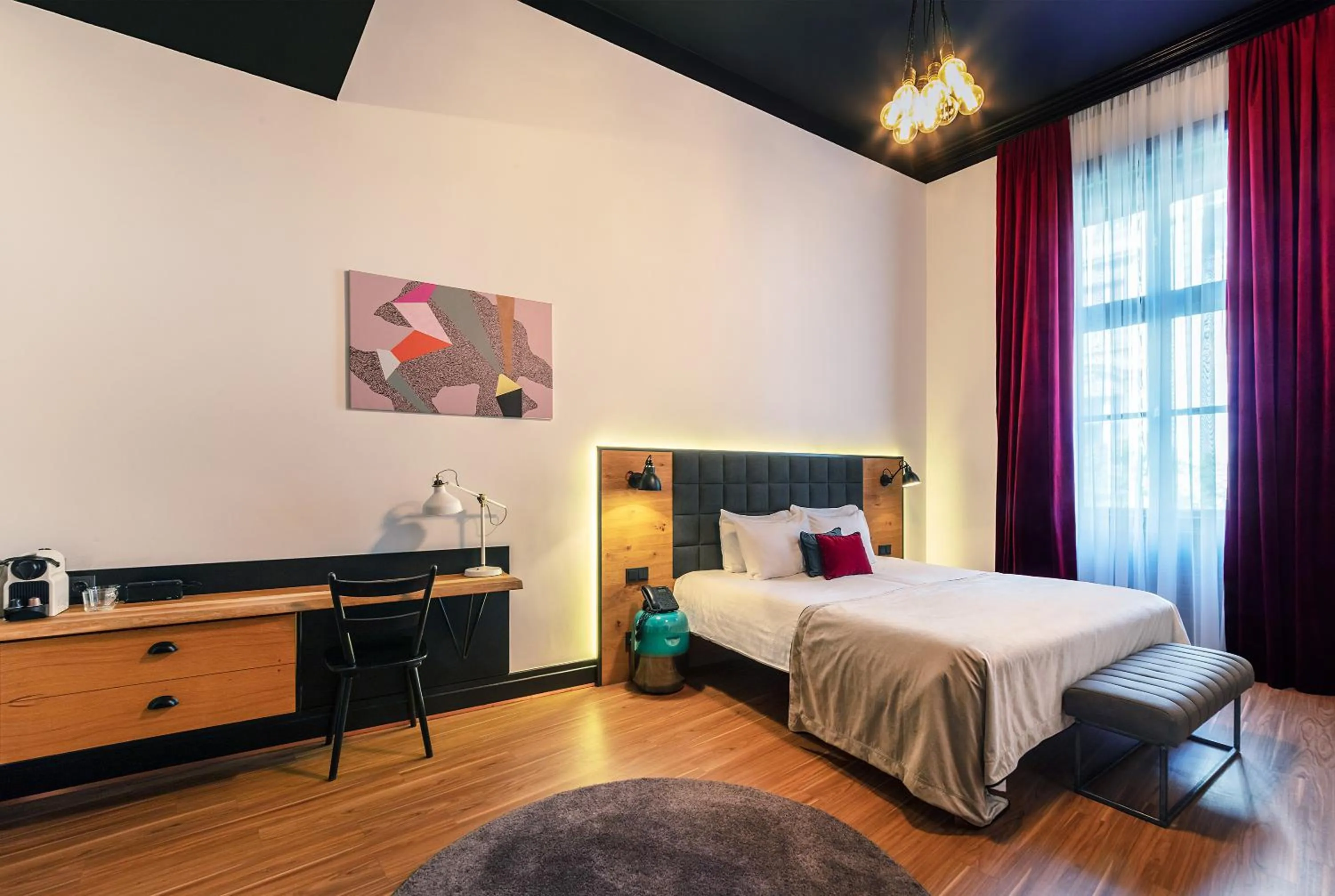 Photo of the whole room, Bed in Hotel Rum Budapest