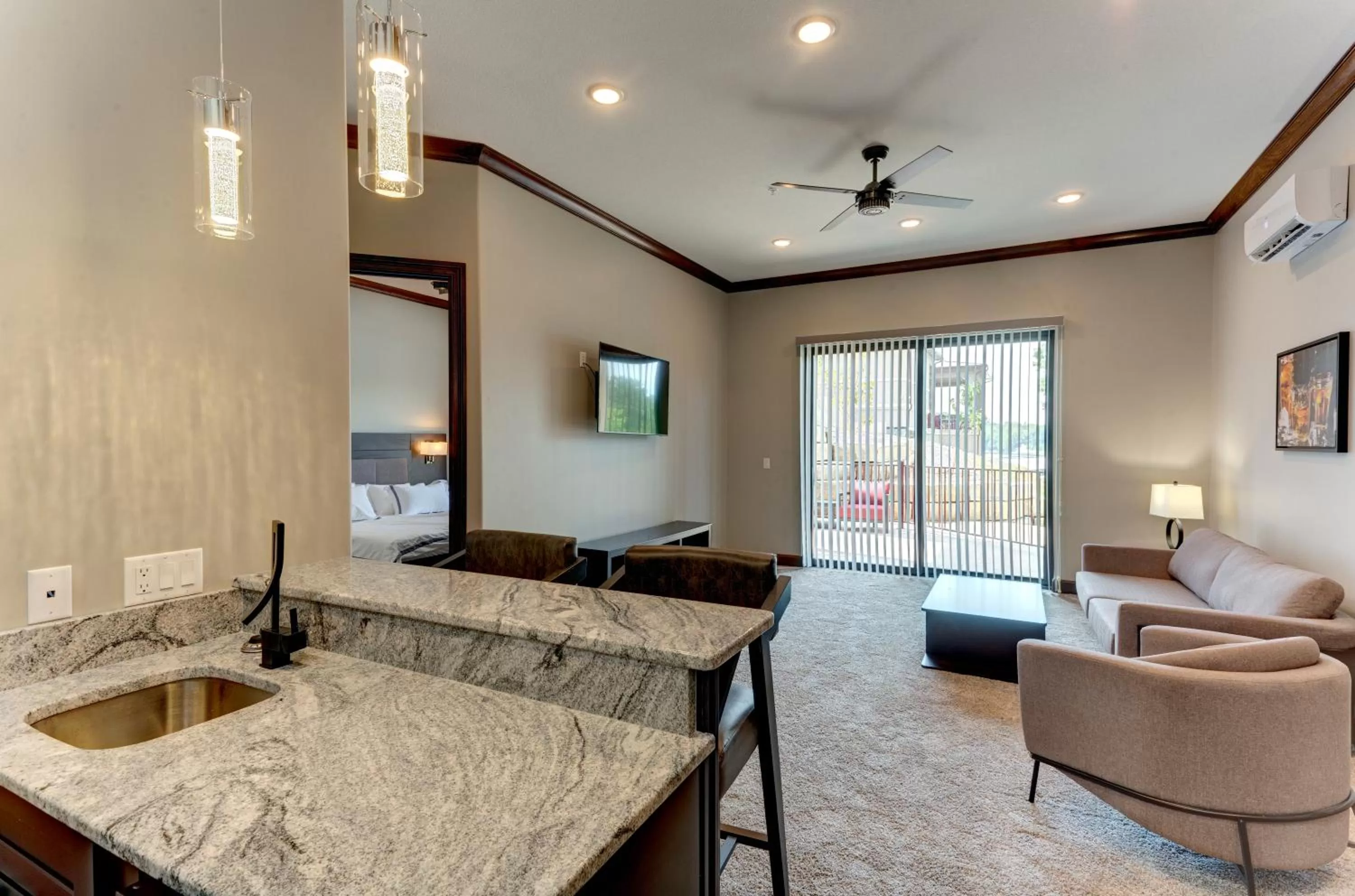 Living room in The Resort at Lake of the Ozarks