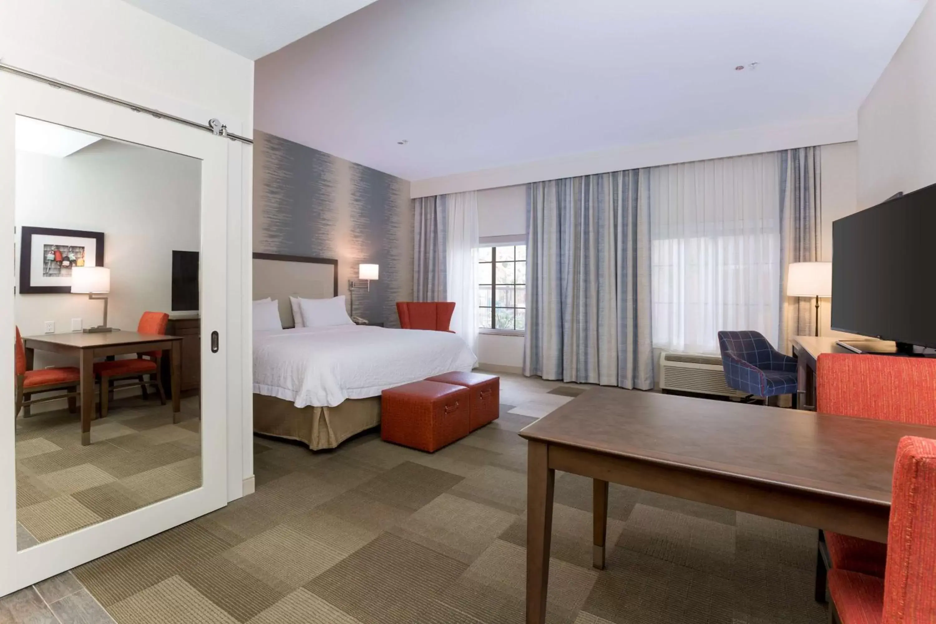 King Studio Suite in Hampton Inn Santa Barbara/Goleta King Studio Suite in Hampton Inn Santa Barbara/Goleta