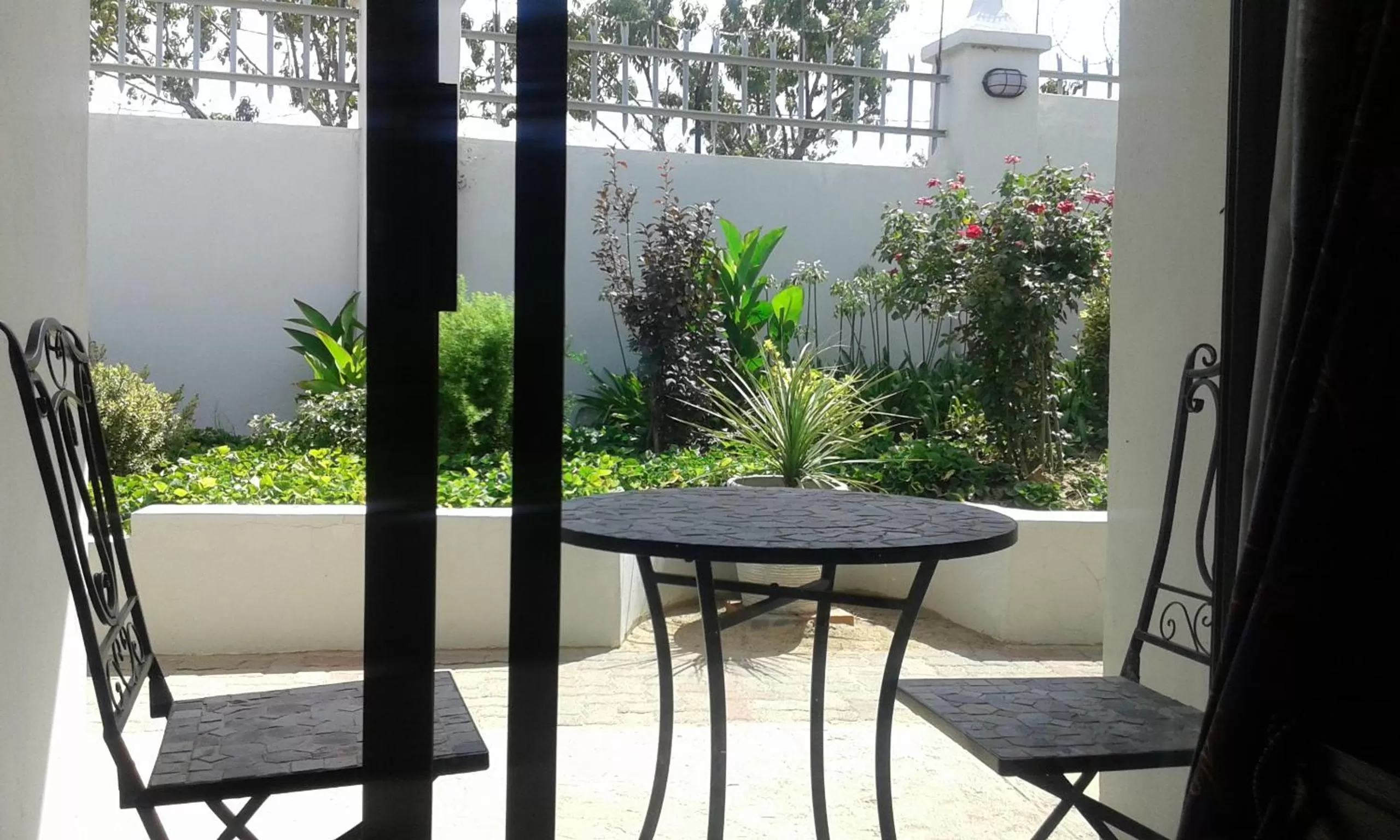 Garden view, Patio/Outdoor Area in Tribute Guest House Matala