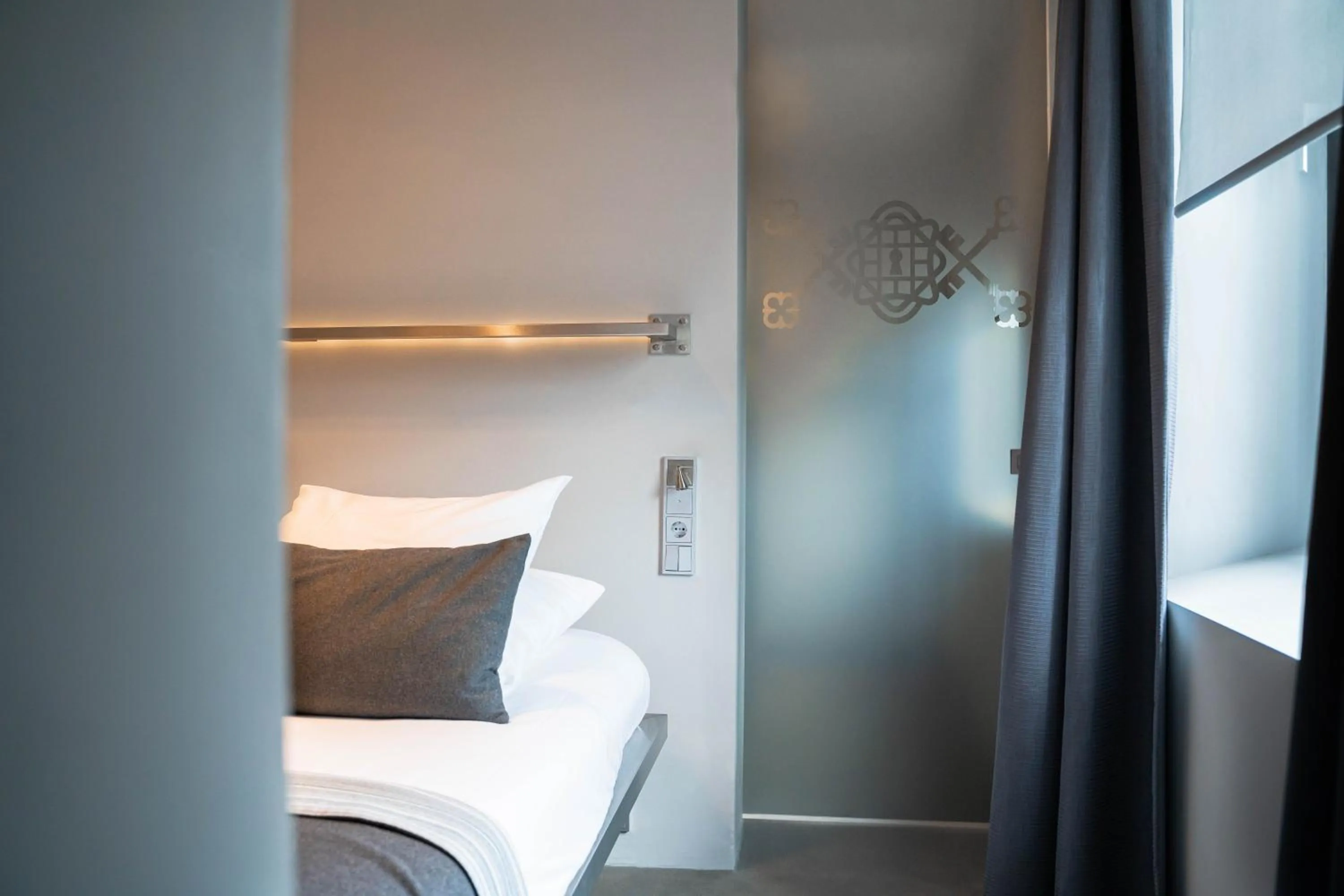 Bedroom, Bed in Het Arresthuis