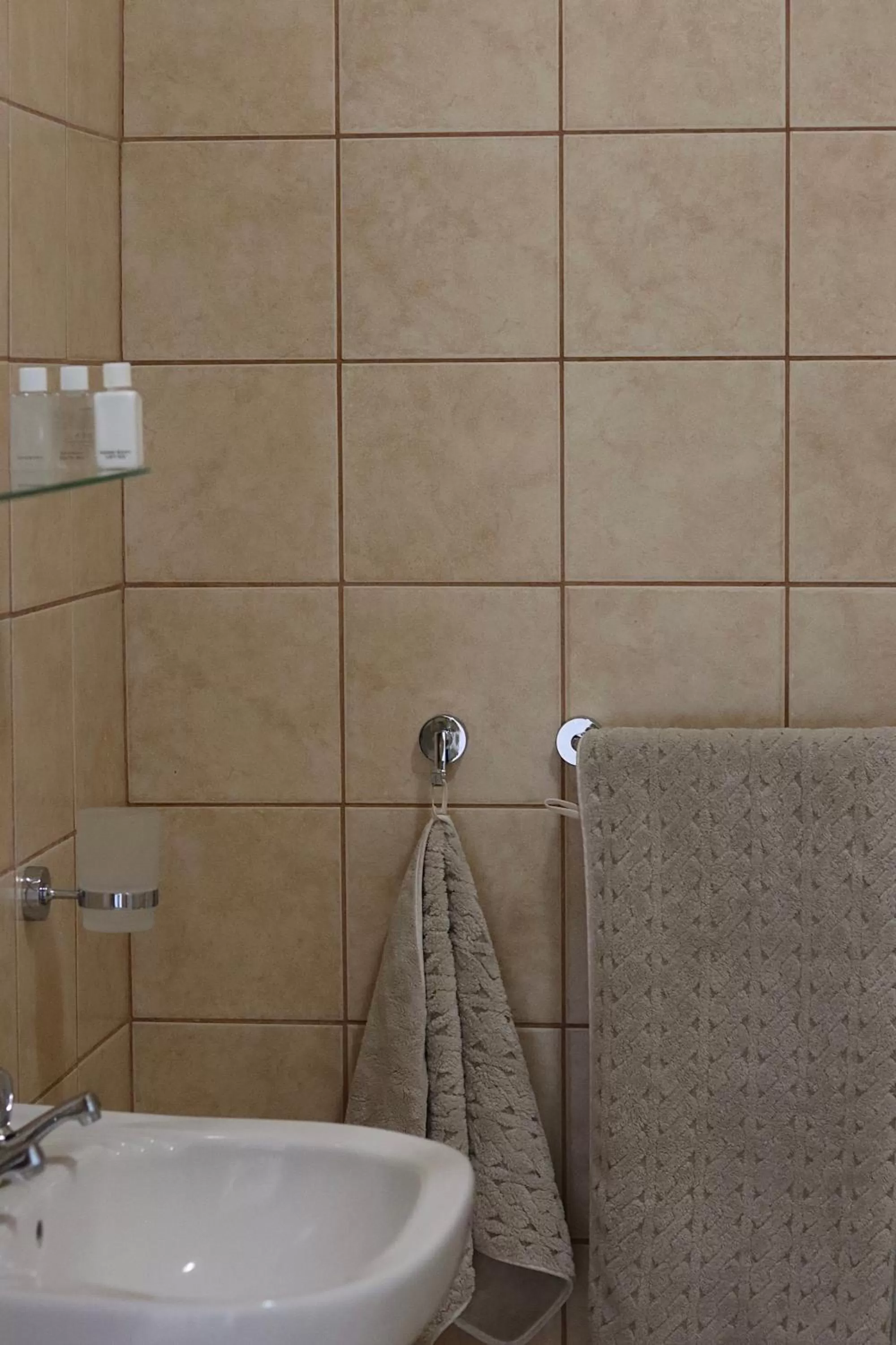 Double Room with Private Bathroom in iKhaya A Home